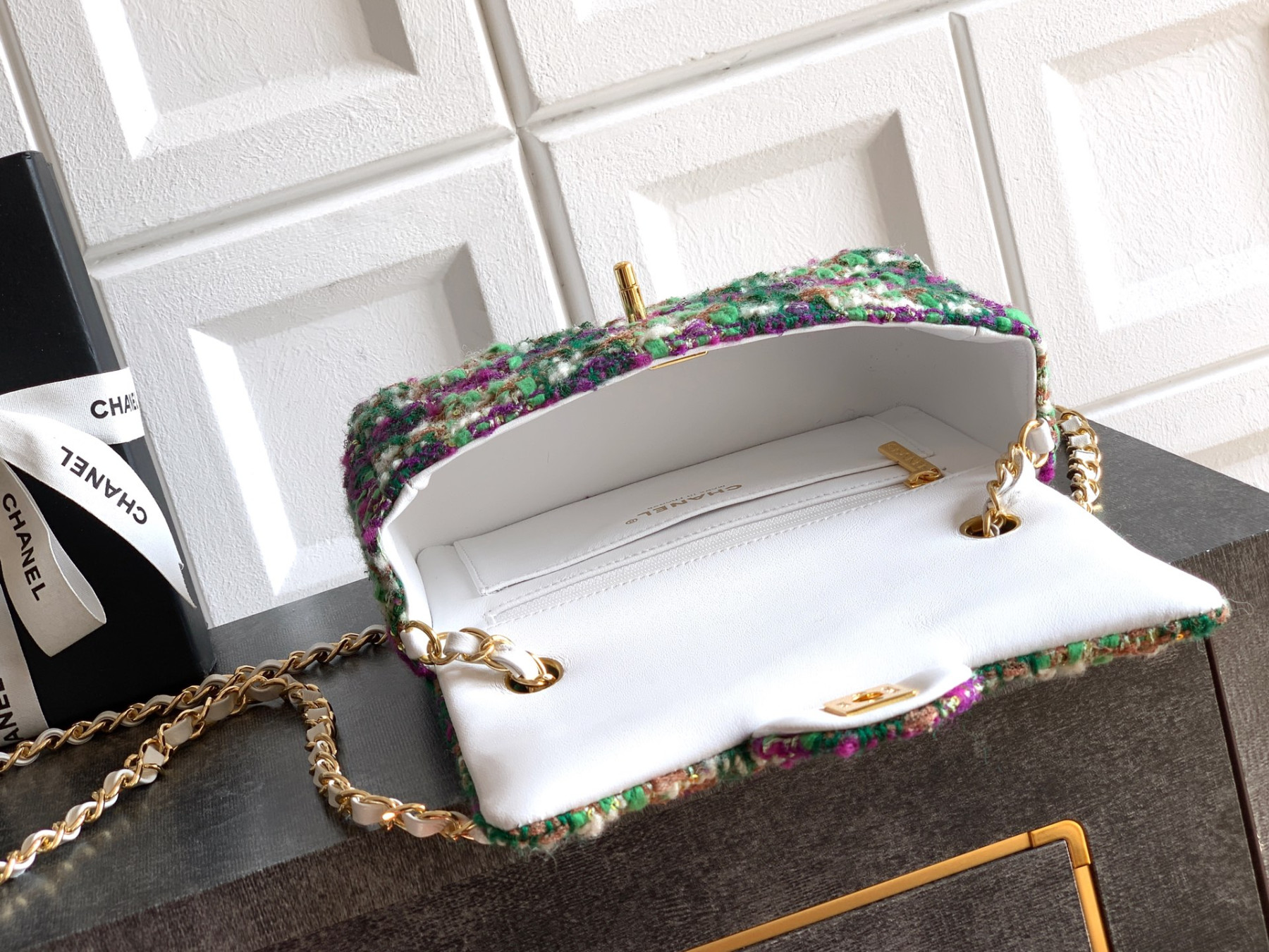 Chanel Mini Flap Bag 20x12x6cm