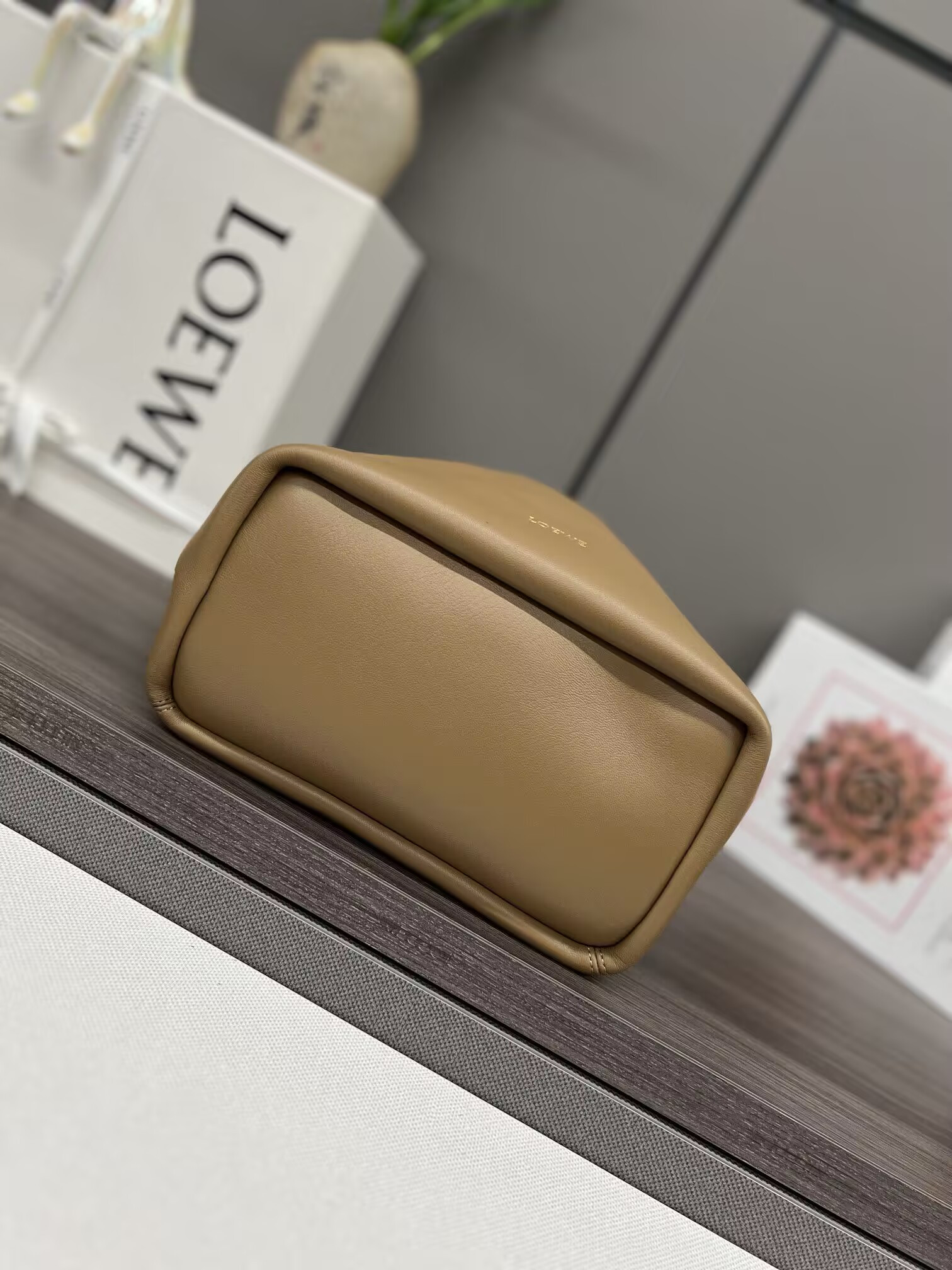LOEWE Small Squeeze bag in mellow nappa lambskin 29x10.5x24cm