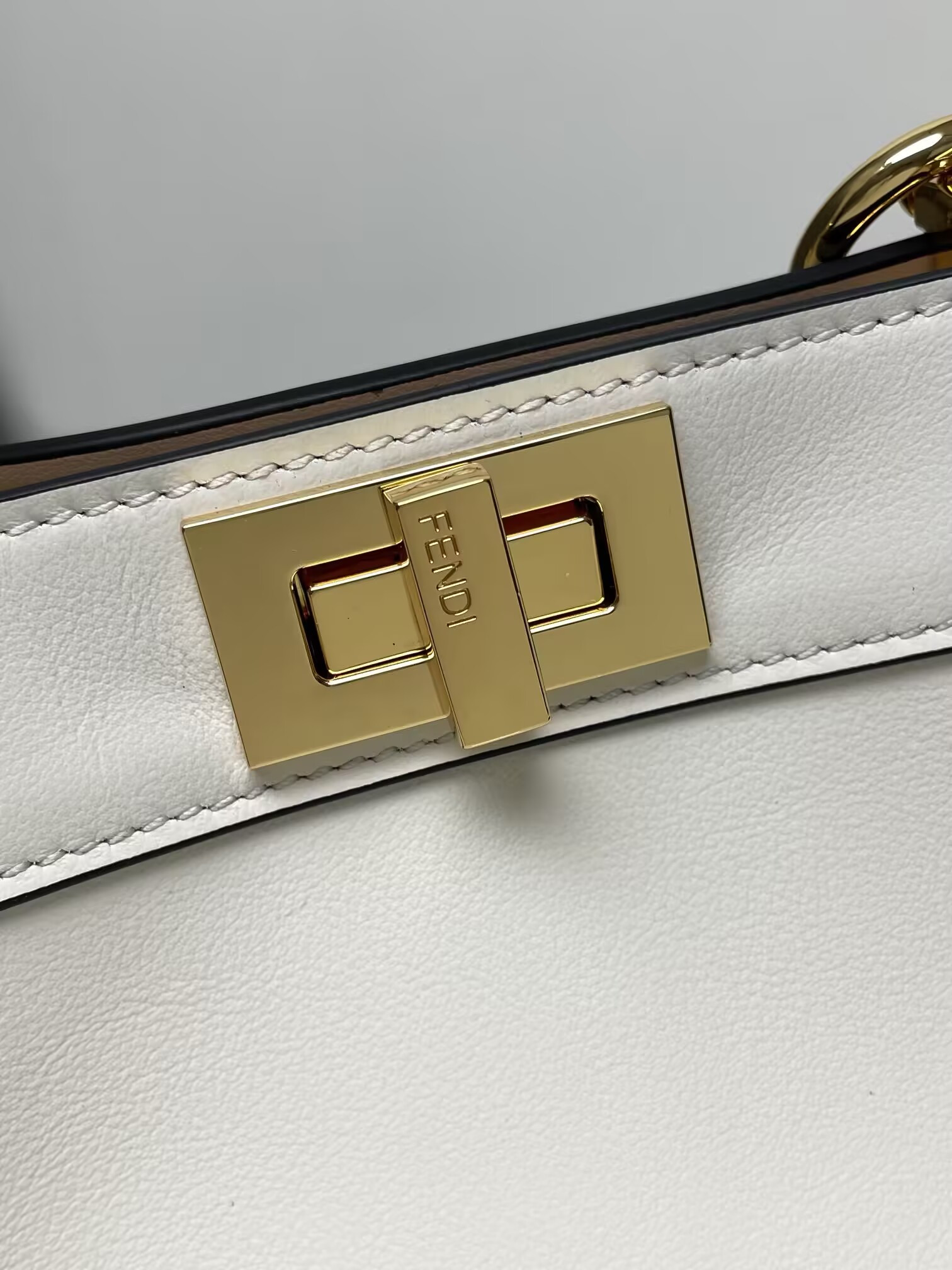 Fendi Small Peekaboo ISeeU 27x21x11cm
