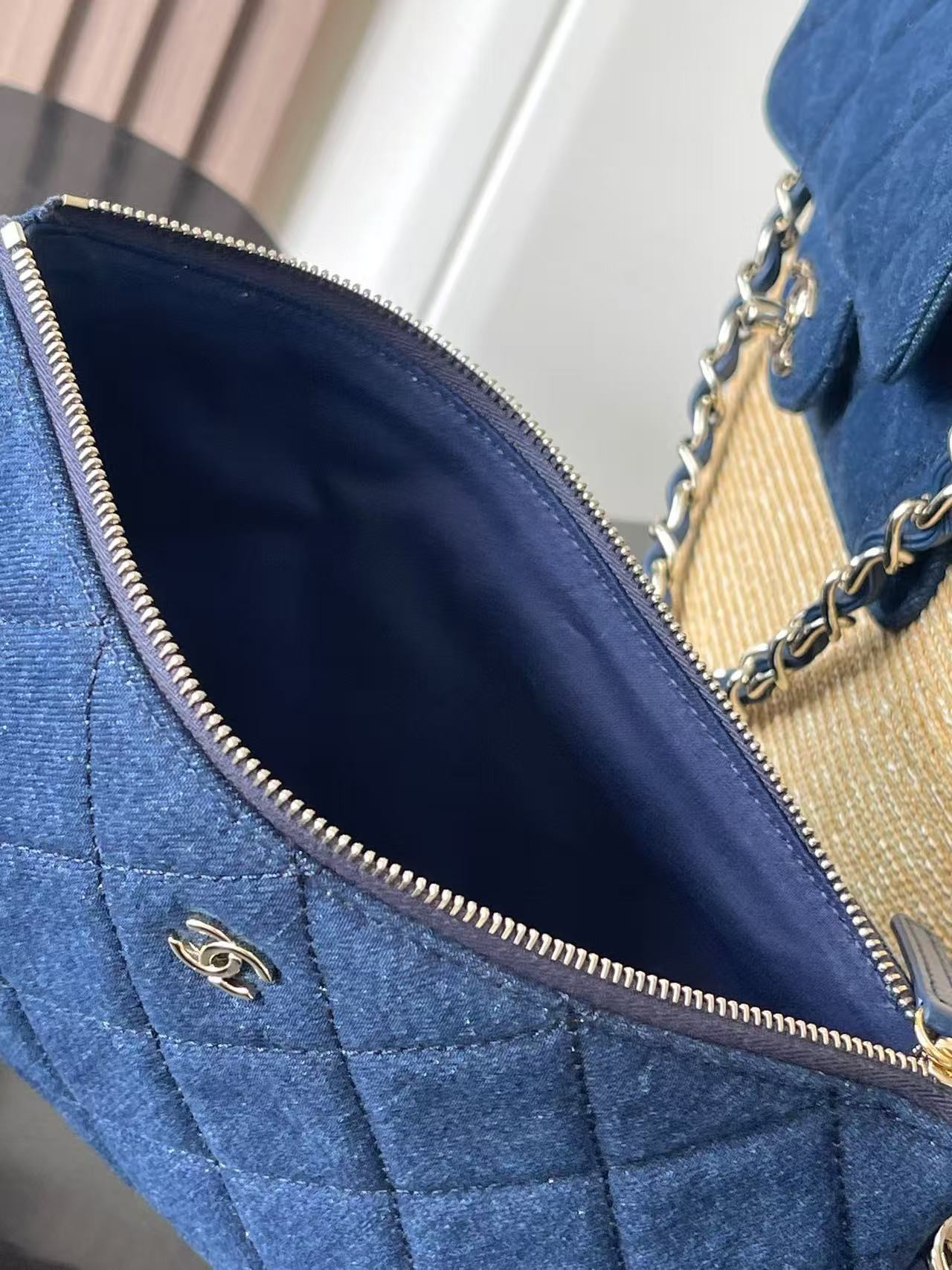 Chanel Shopping Bag 26x54x18cm
