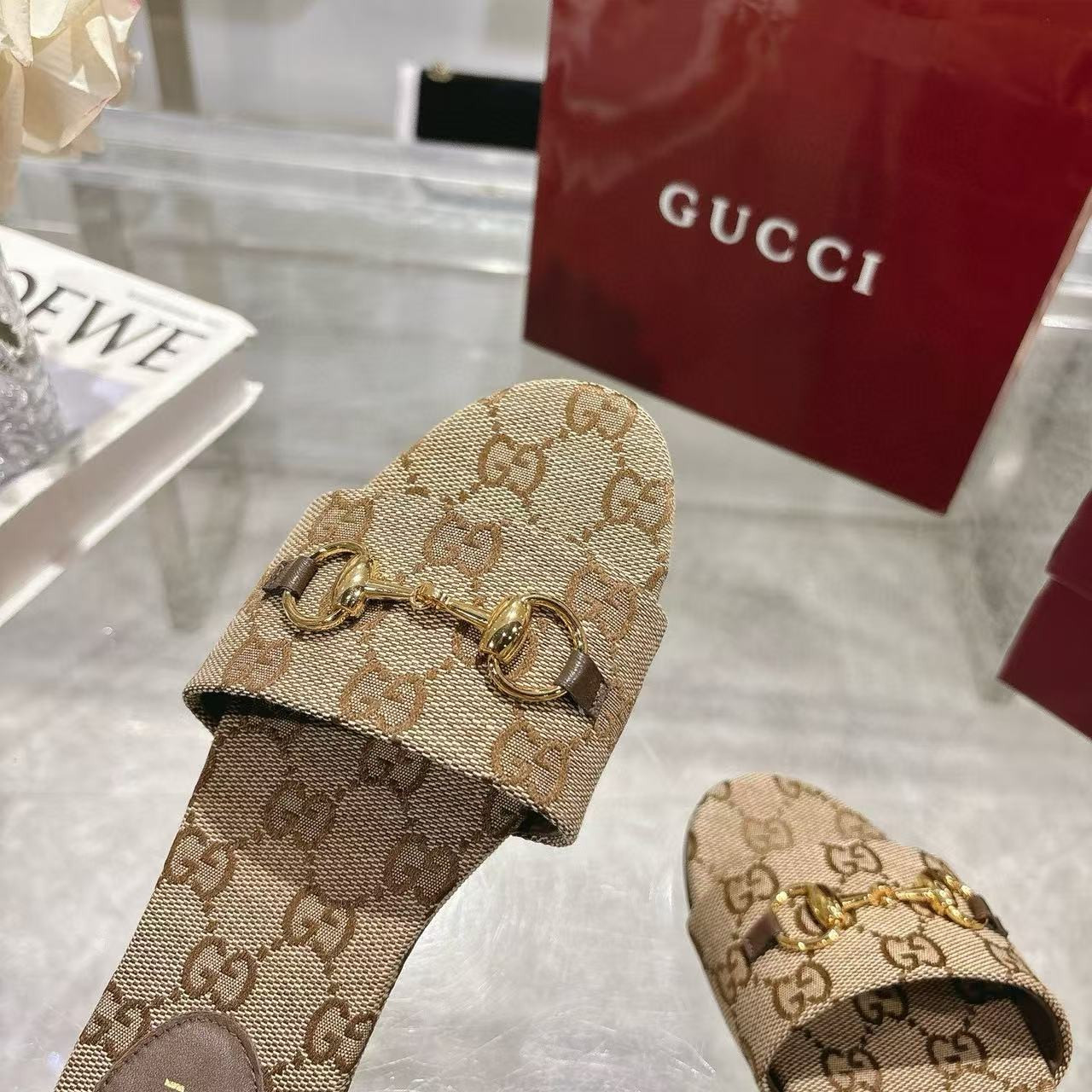 UA Gvc*1 GG Canvas Siaga Slide Sandals