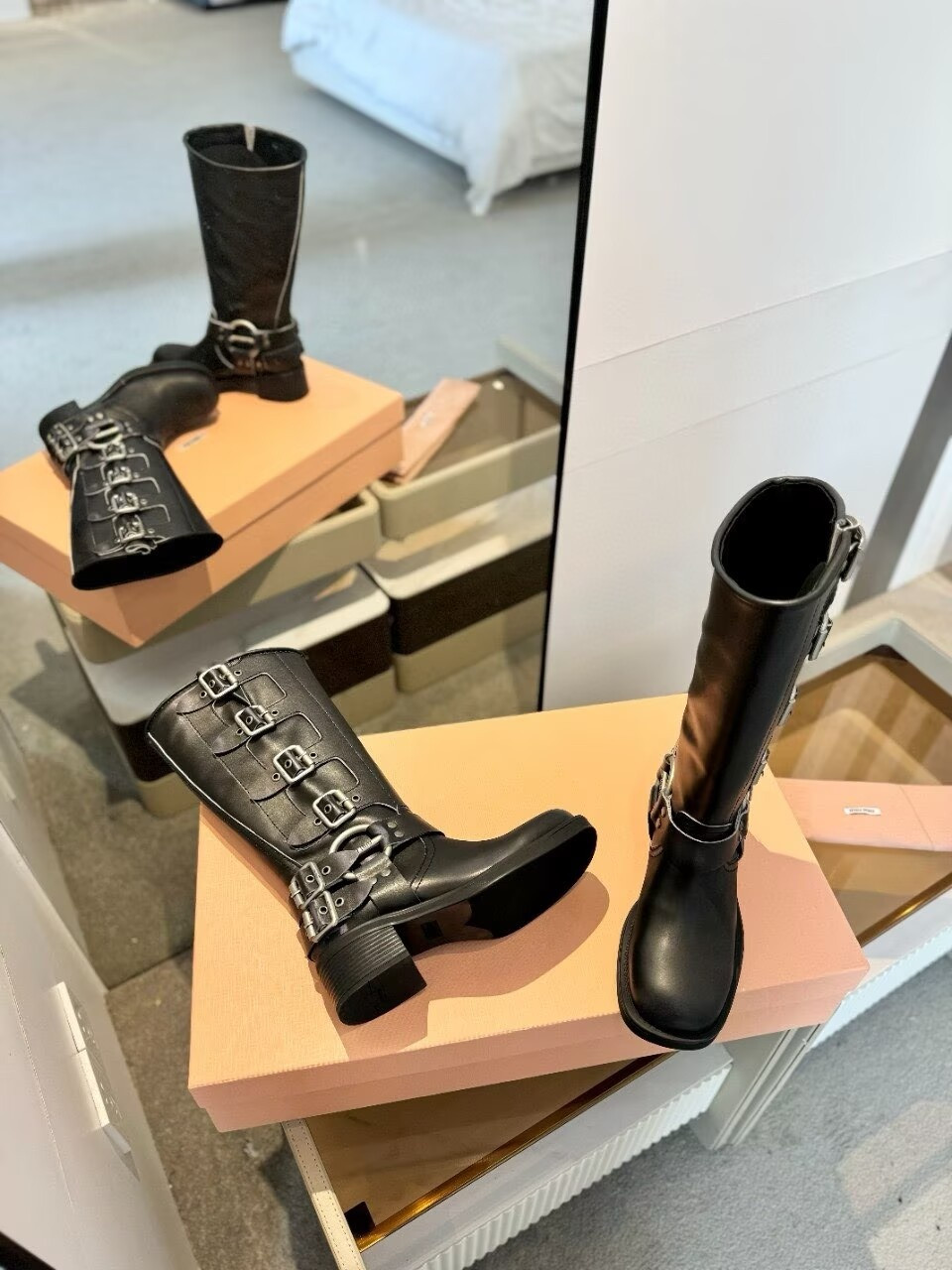 ua M1v M1v leather boots