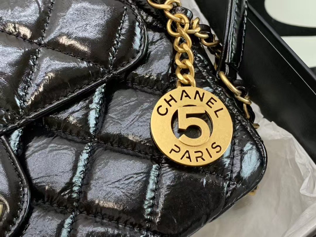 Ch**el Hobo Bag 21.5×22.5×7CM