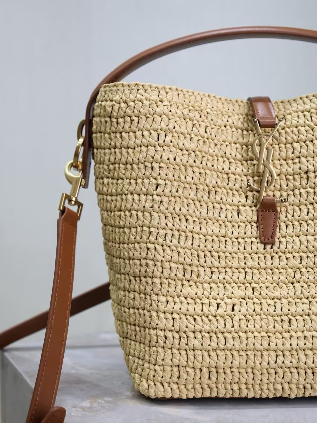 YSL LE 37 (raffia) 17x20x13cm