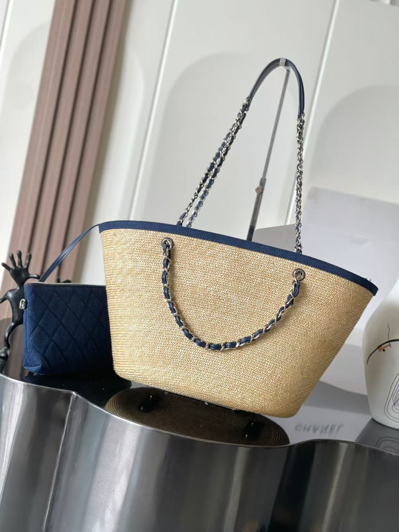 Chanel Shopping Bag 26x54x18cm