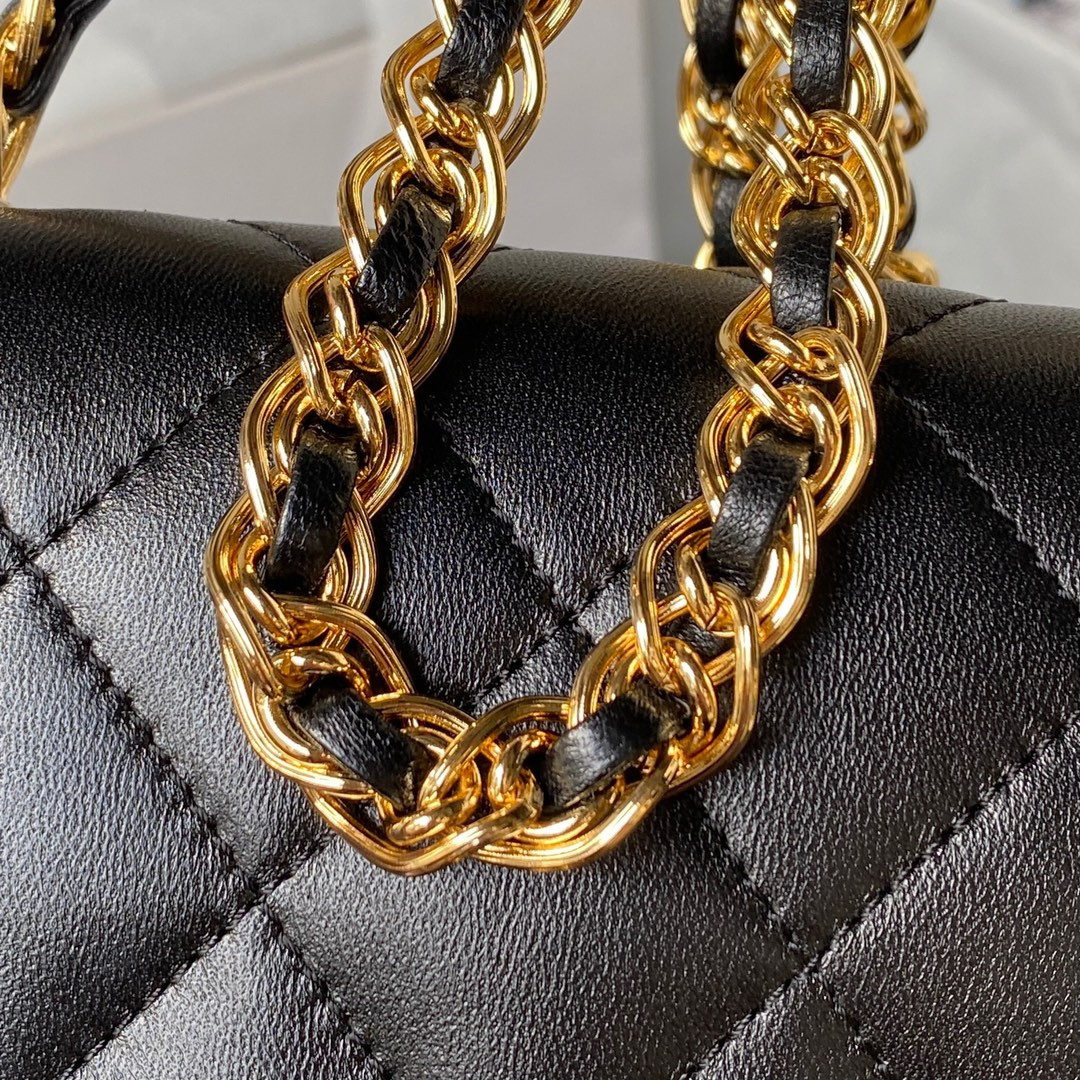 Chanel Flap Handbag 13x21x8cm