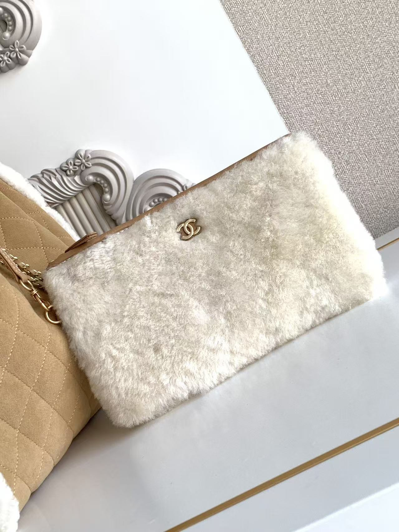 CHANEL 25C Bucket BAG 40x30x15cm