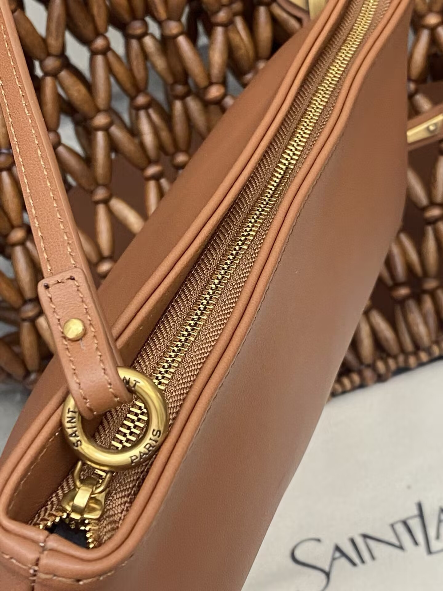 YSL ICARE Medium in Wood Beads 31-46x28x16cm