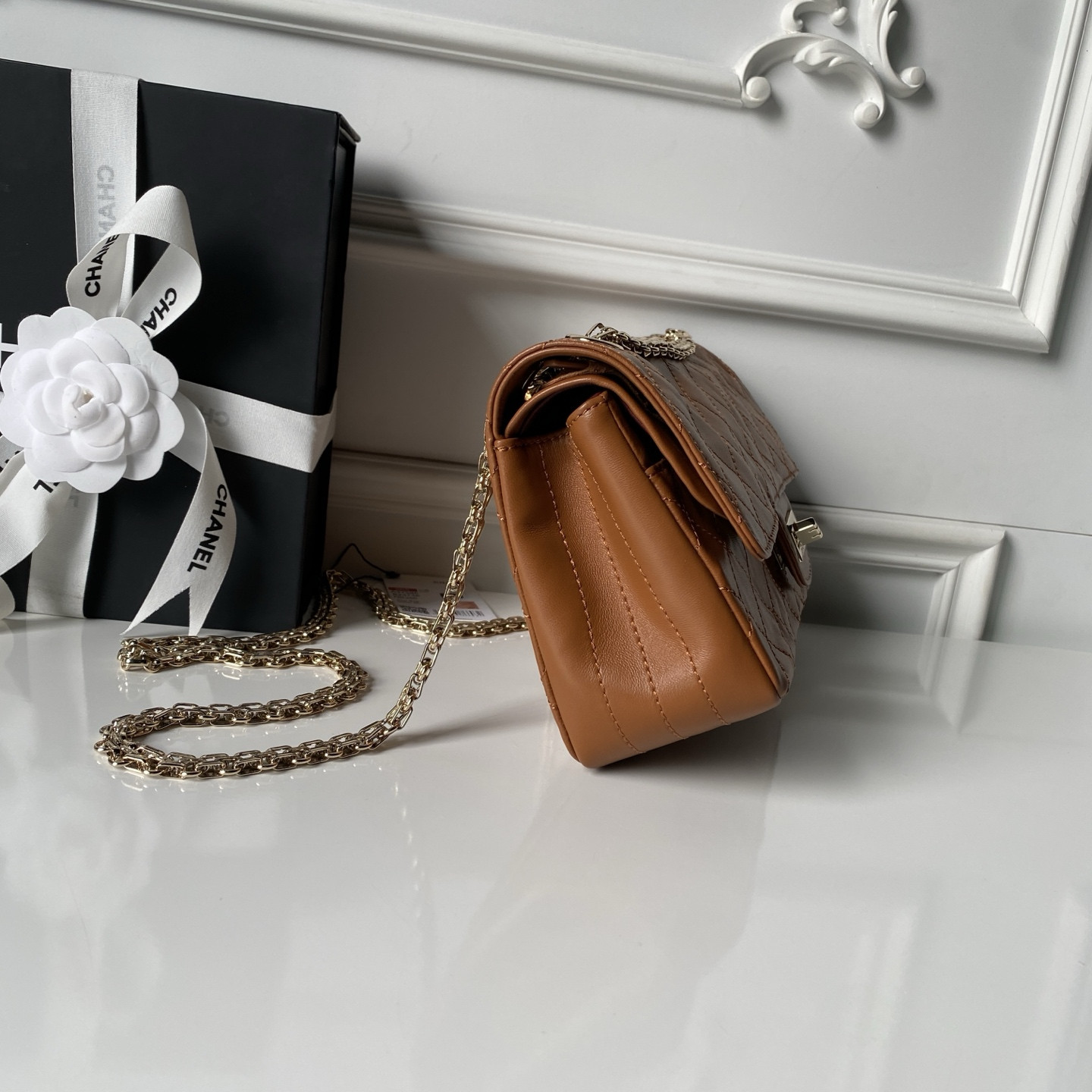 Chanel 2.55 Handbag A37586 16x24x7.5cm
