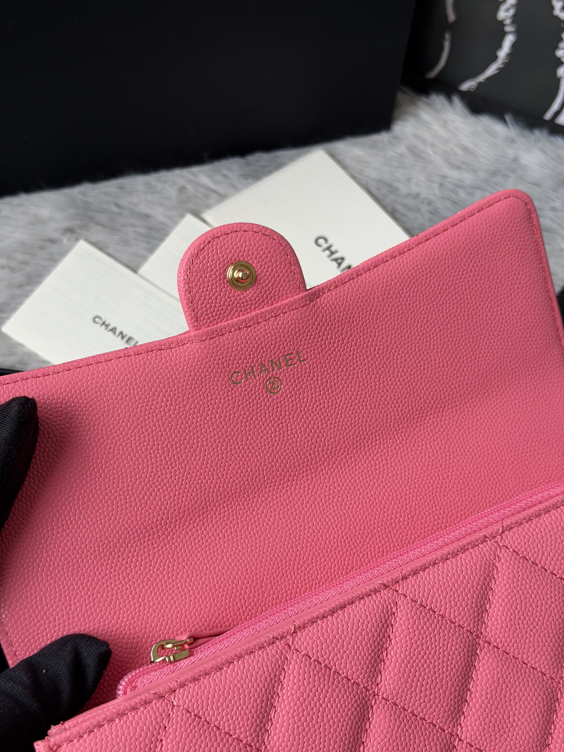 Chanel Wallet 80758 10x19x3cm