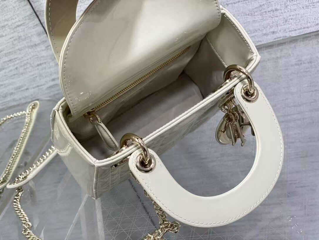 D10r  Classic Lady 17×7×15cm