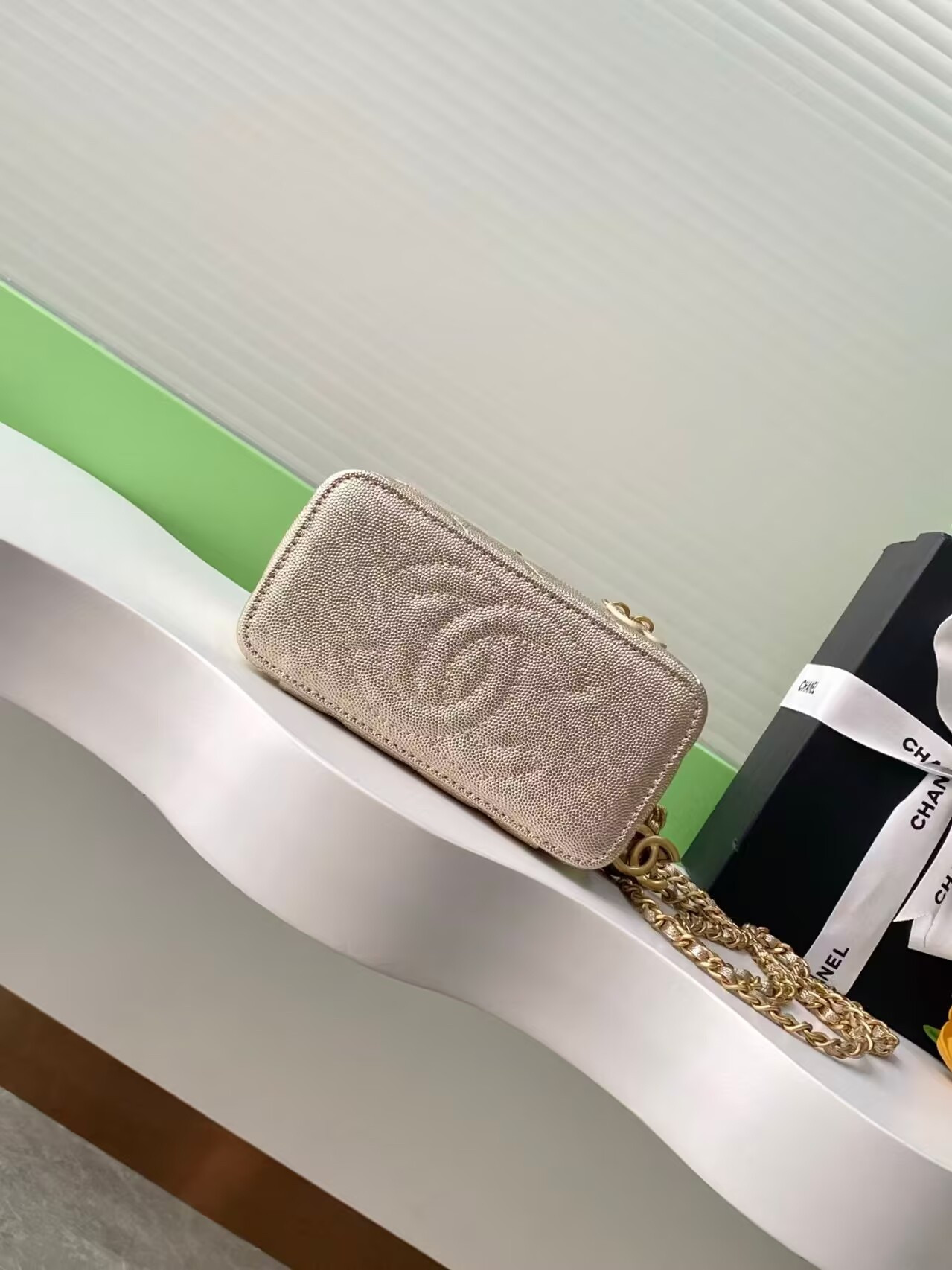 Ch**el Vanity With Chain 9.5x17x8cm