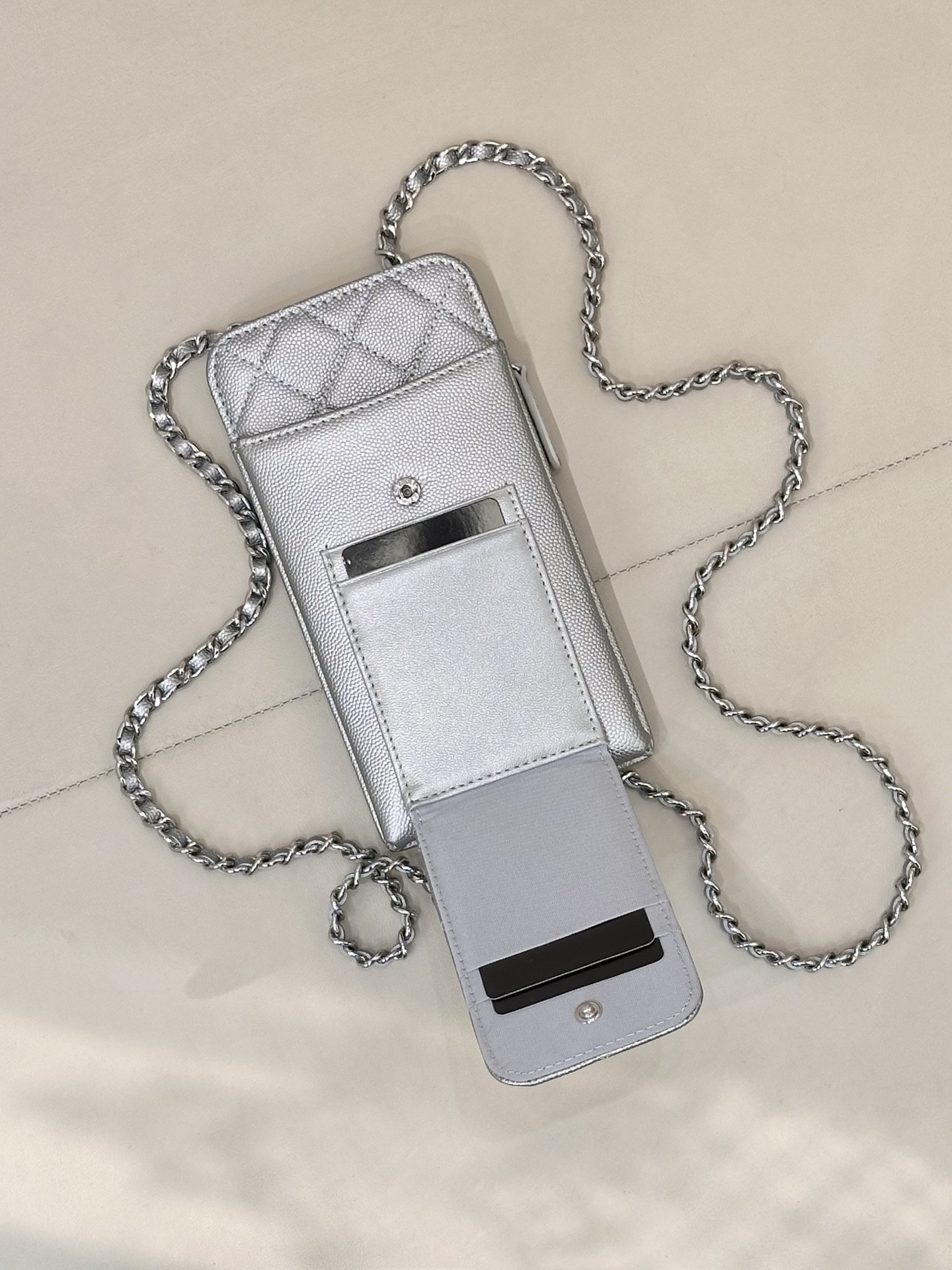 Ch**el Phone Bag 18x9x3cm