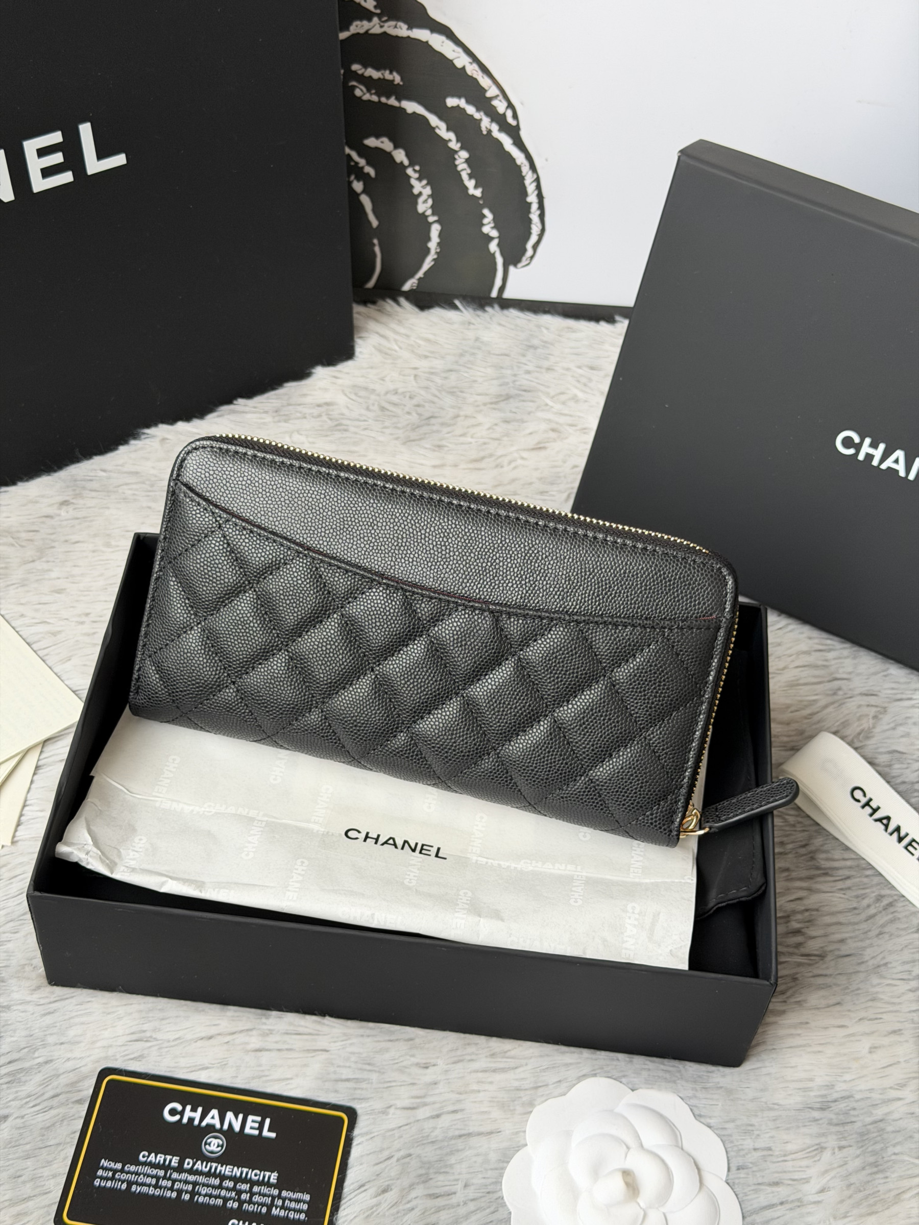 Chanel Zip Around Wallet 80758 10x19x3cm