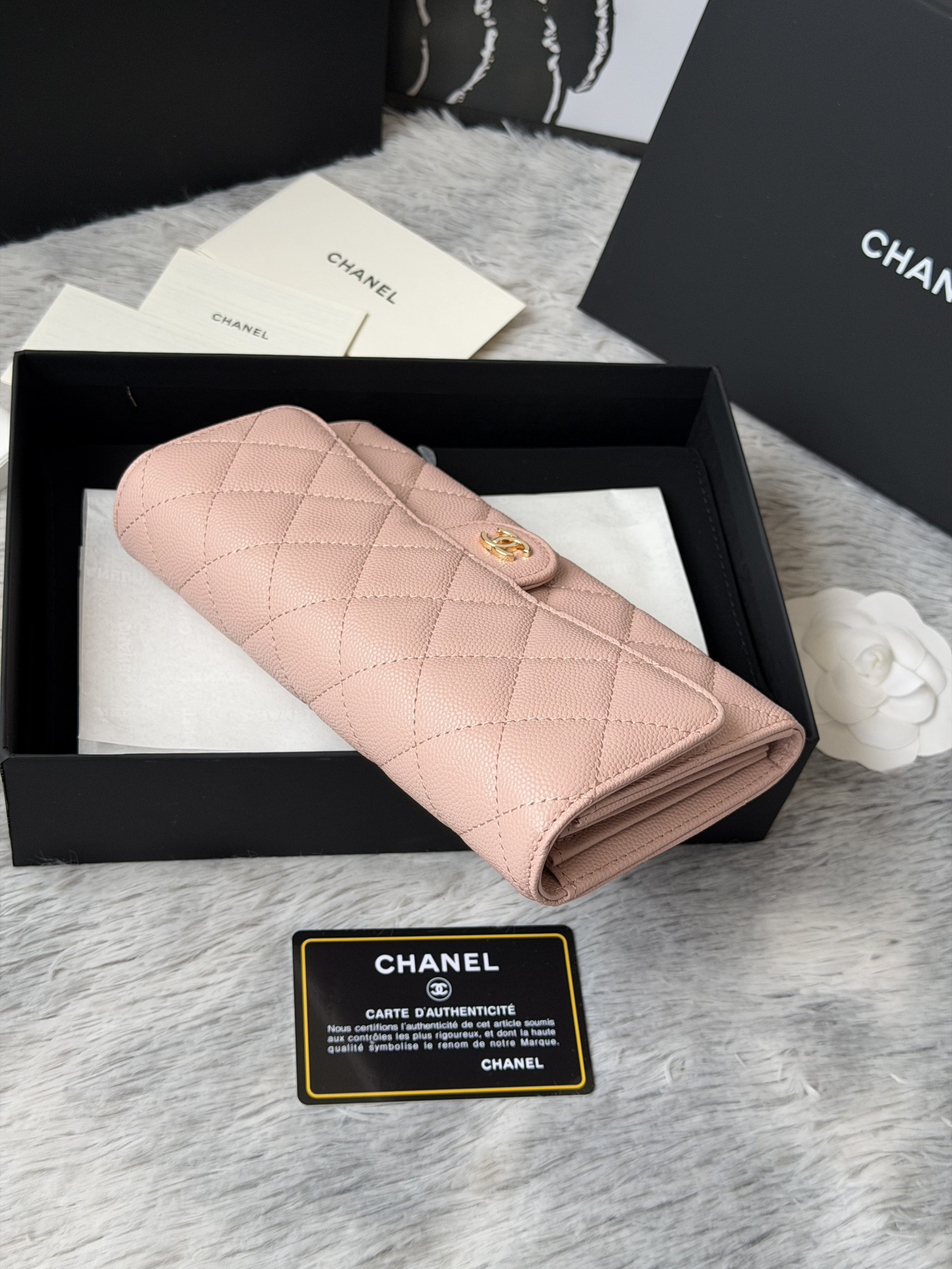 Chanel Wallet 80758 10x19x3cm