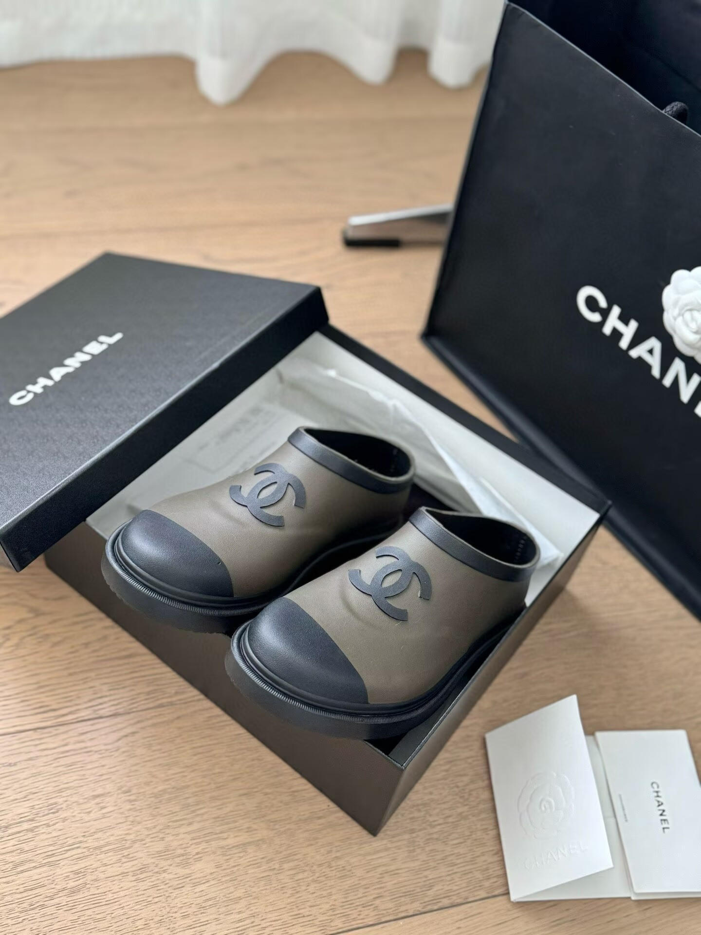 UA Ch**el Boots