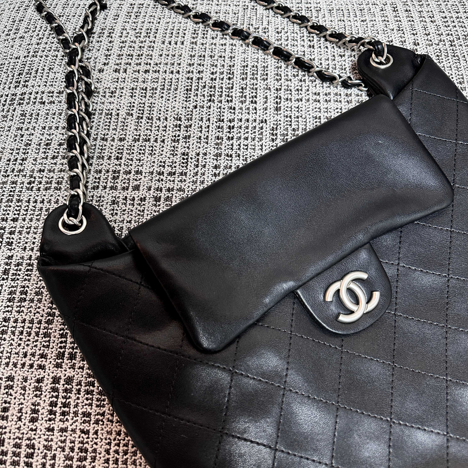 Chanel Hobo Bag 36x32x3cm