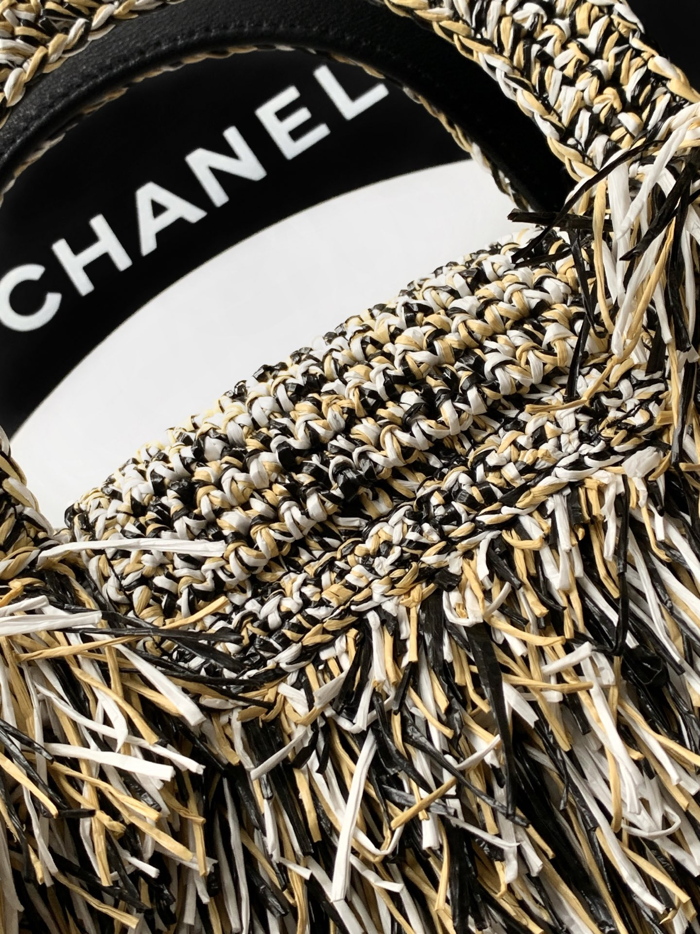 Chanel Kelly AS4416 19x13x7cm