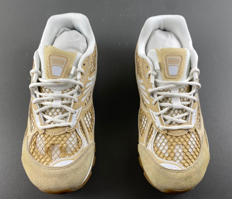 UA Bottega Veneta Orbit Sneaker