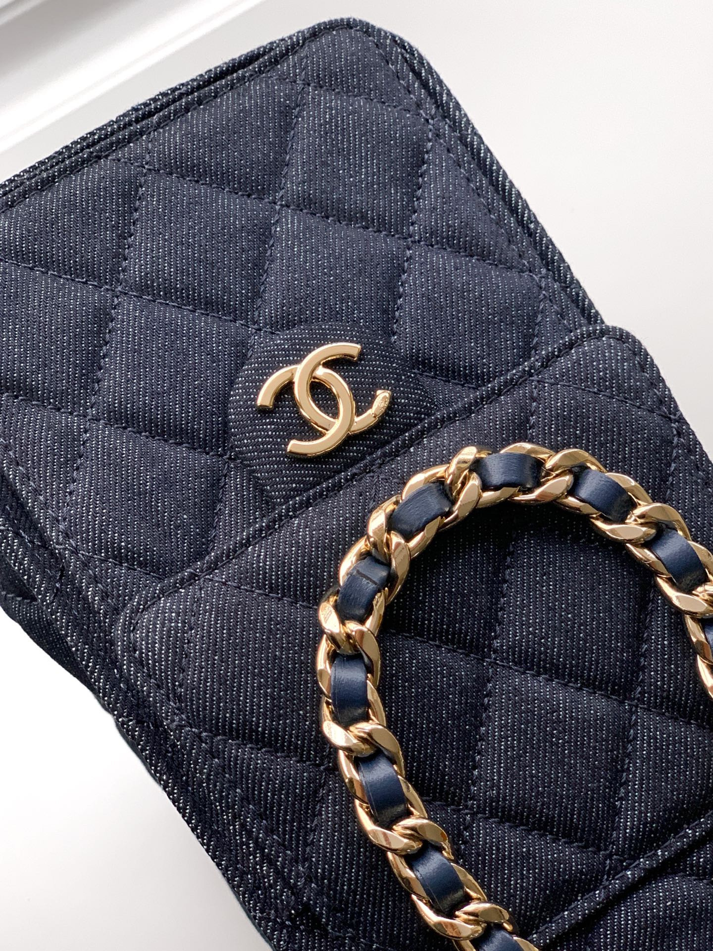 CHANEL 25C Bucket BAG 30x26x14cm