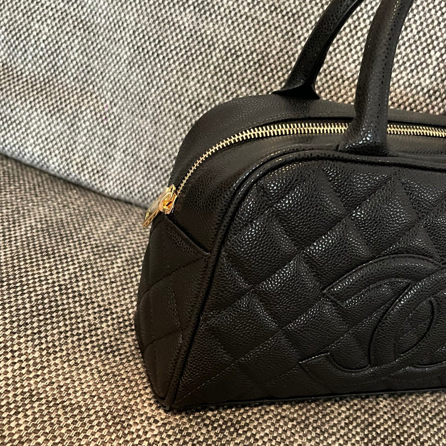 Chanel Bowling Bag 29x17x10cm