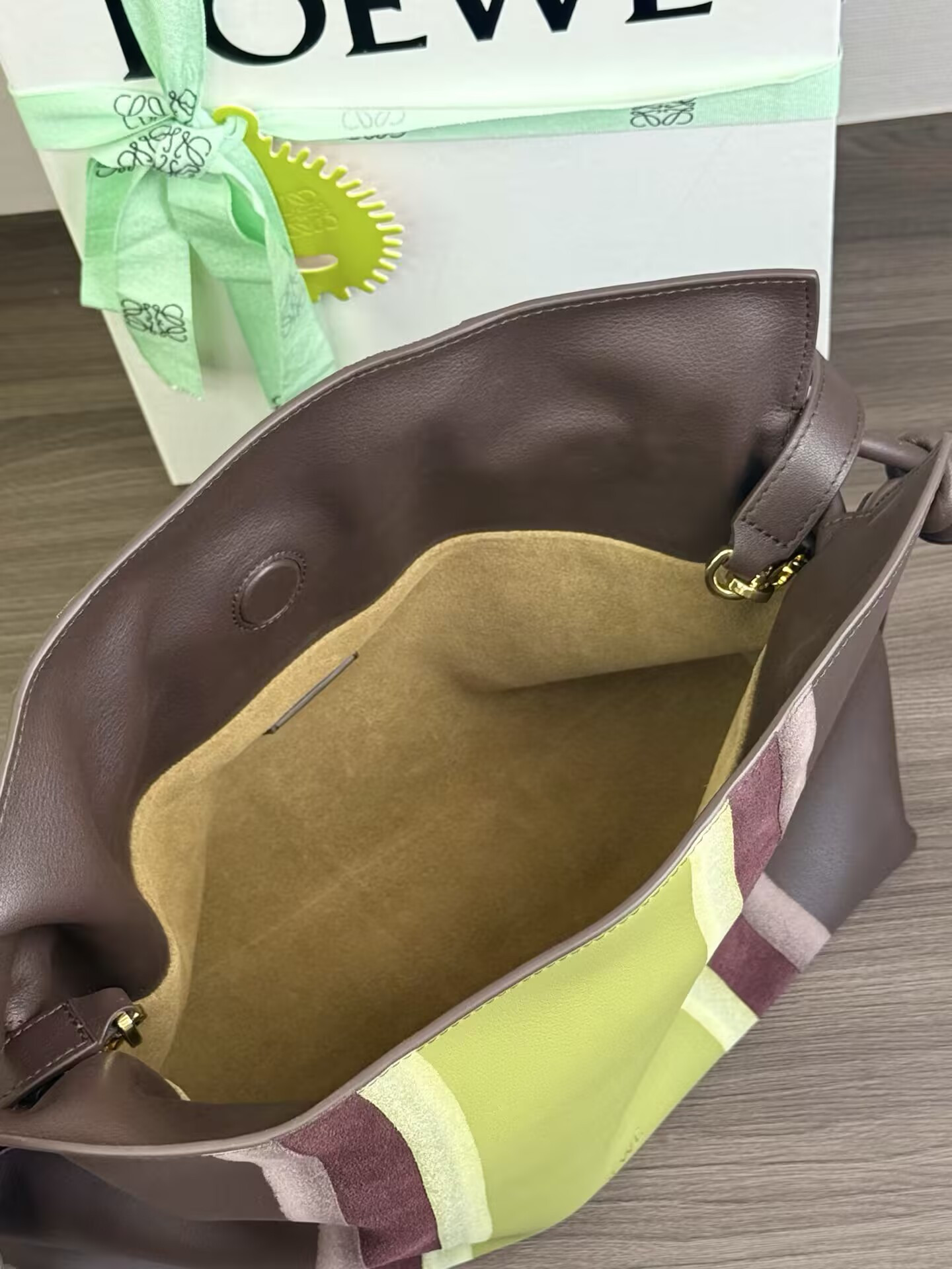Loewe Medium Flamenco Clutch 24.5x30x10.5cm