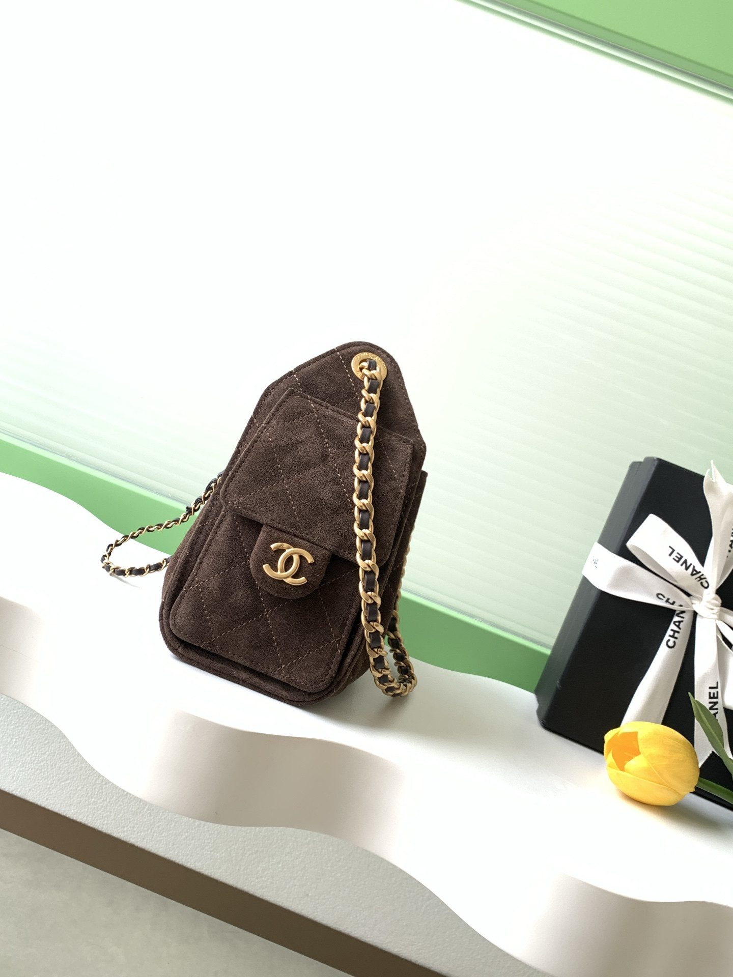 CHANEL 25C Bucket Bag 20x22x12.5cm