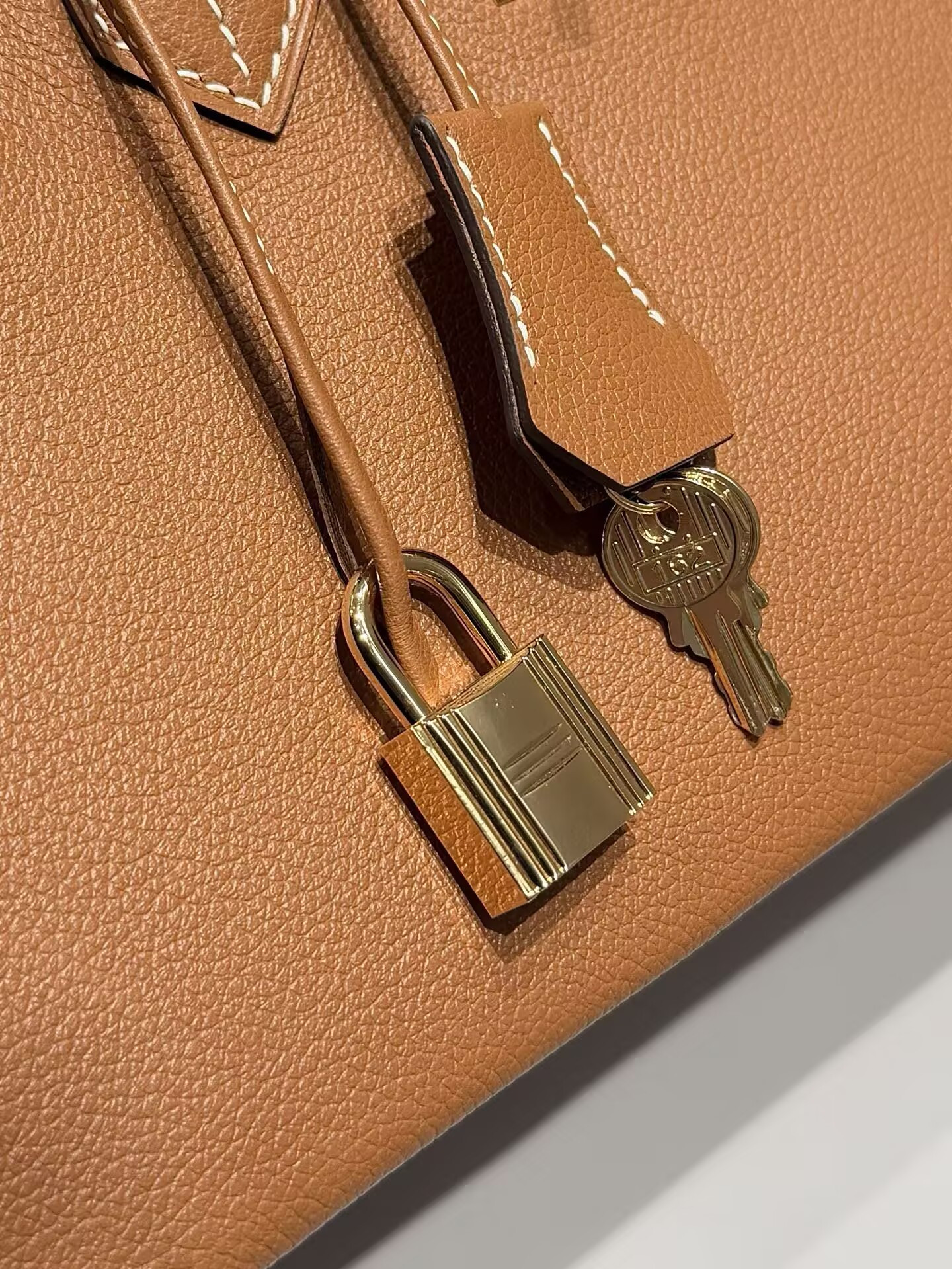 Hermès Birkin Shoulder Light 29cm