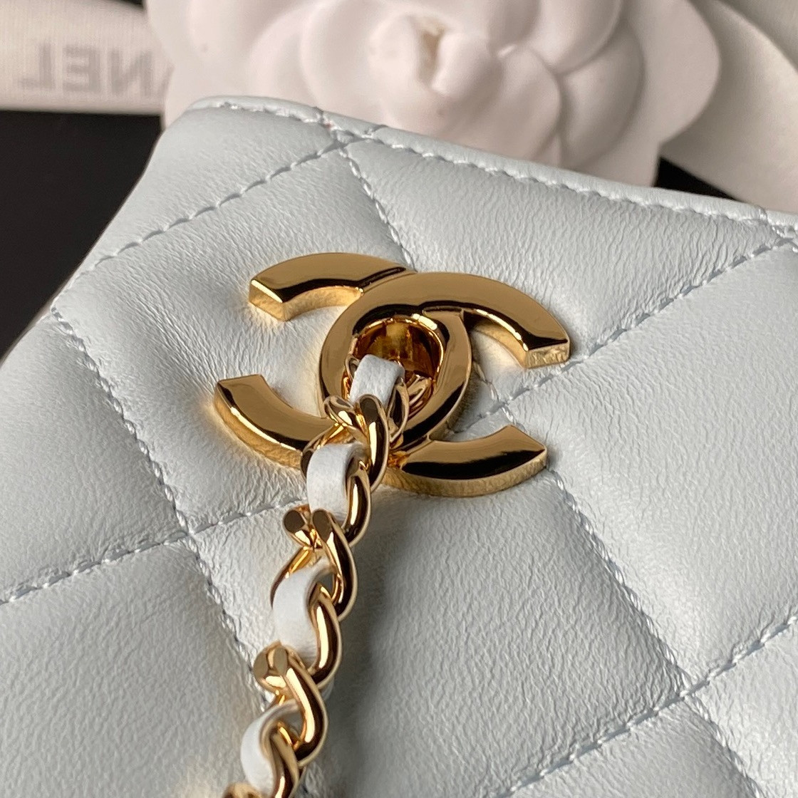 CHANEL Chain Shopping Tote Bag AS6248 24.5x16x7.5cm