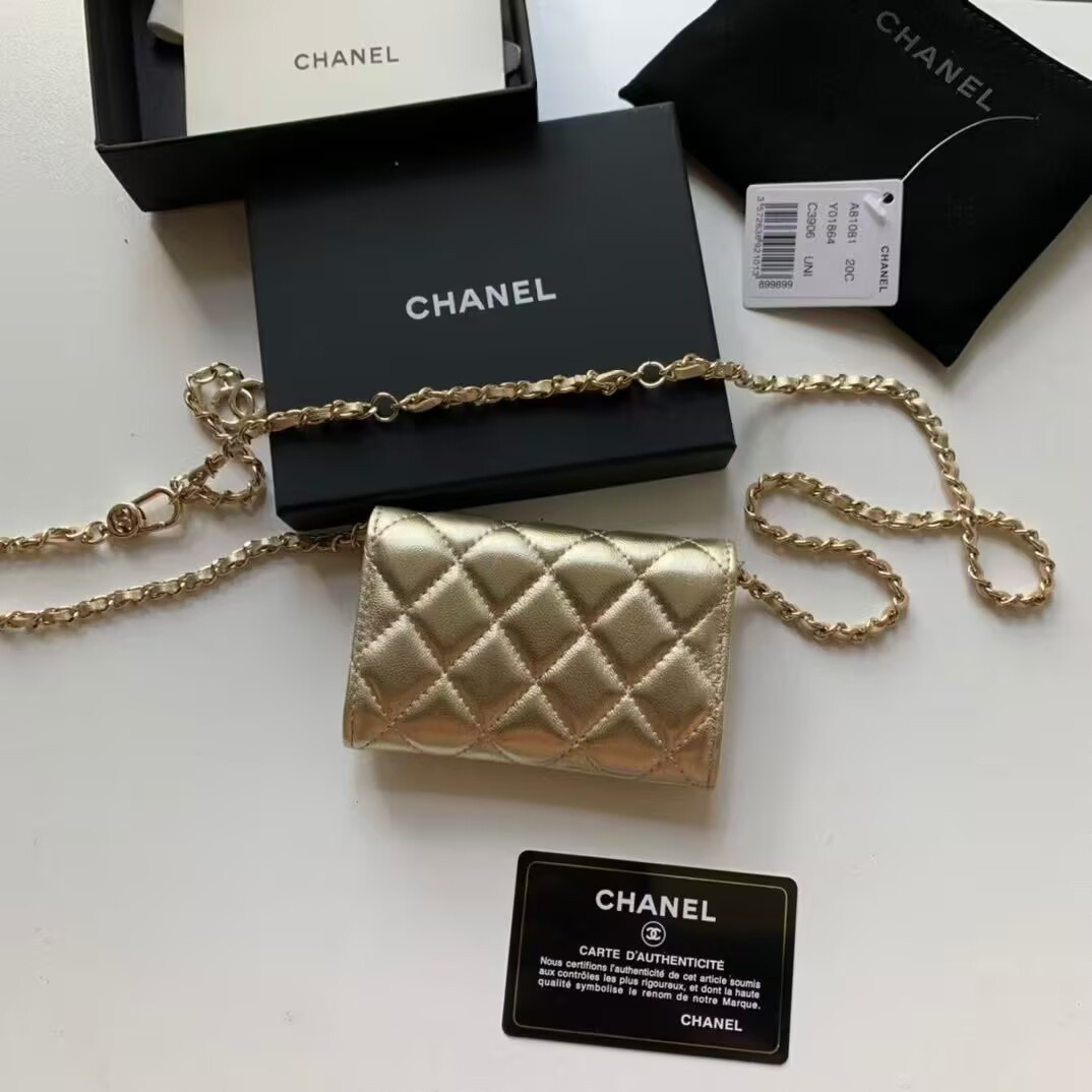 Ch**el Wallet on Chain 11x7.5x2cm