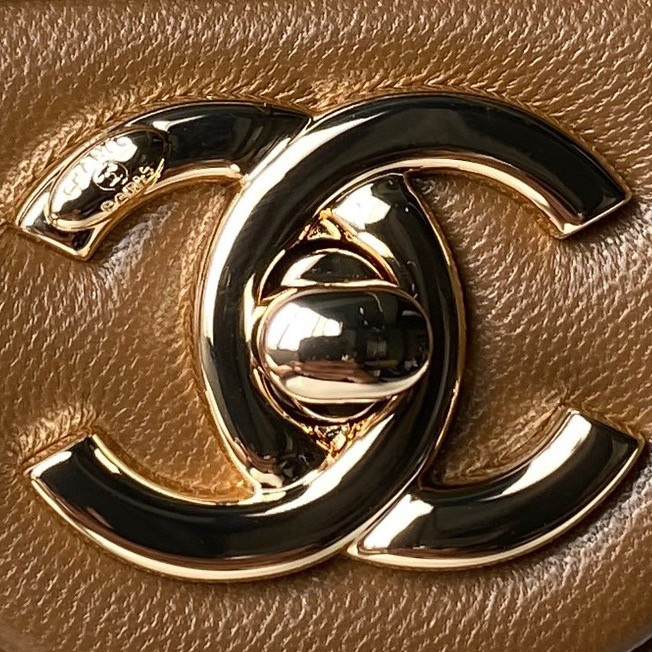 Chanel Classic Flap Handbag CF AS5756 14.5x23.5x7cm