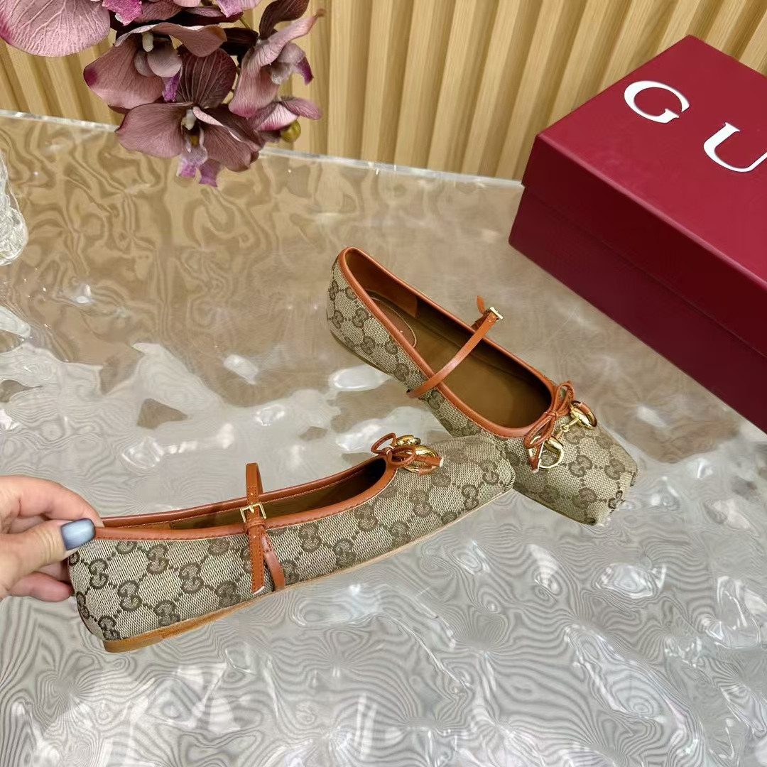 UA Gvc*1 Horsebit GG canbas Ballet Flats