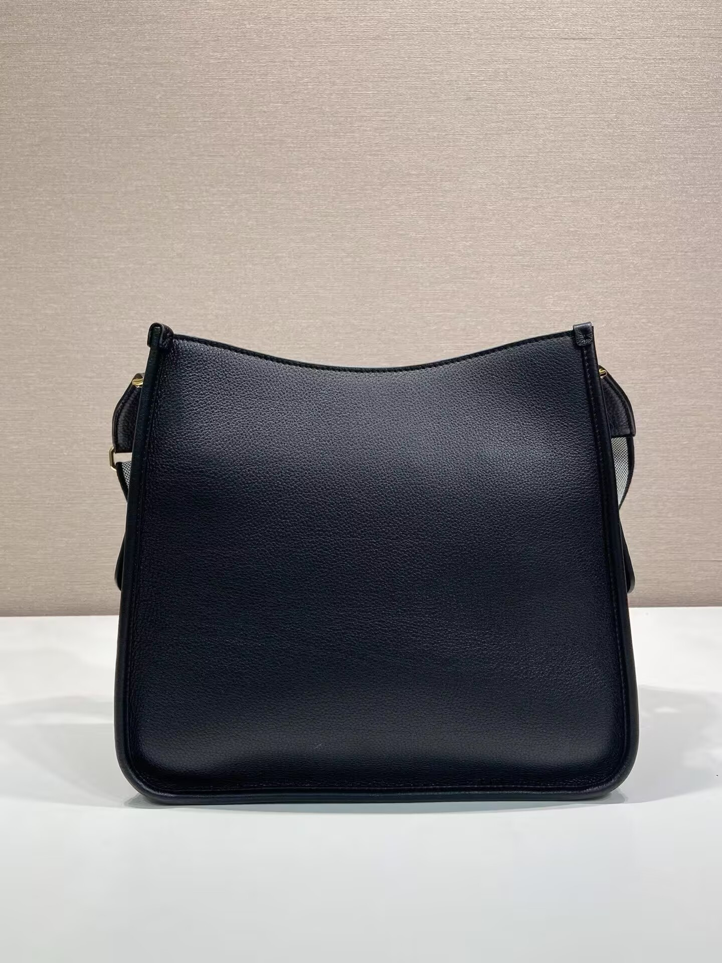 Prada Medium Leather Bag 26X28X11cm