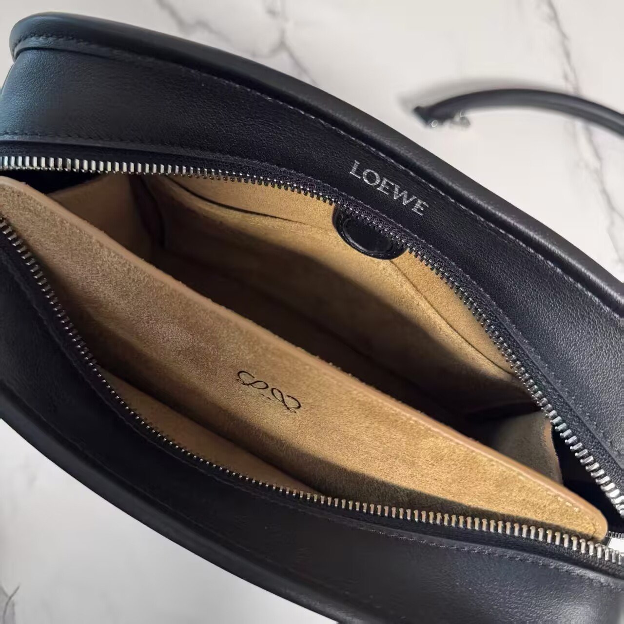 Loewe Small Amazona 180 Bag 24.5x10x18.5cm