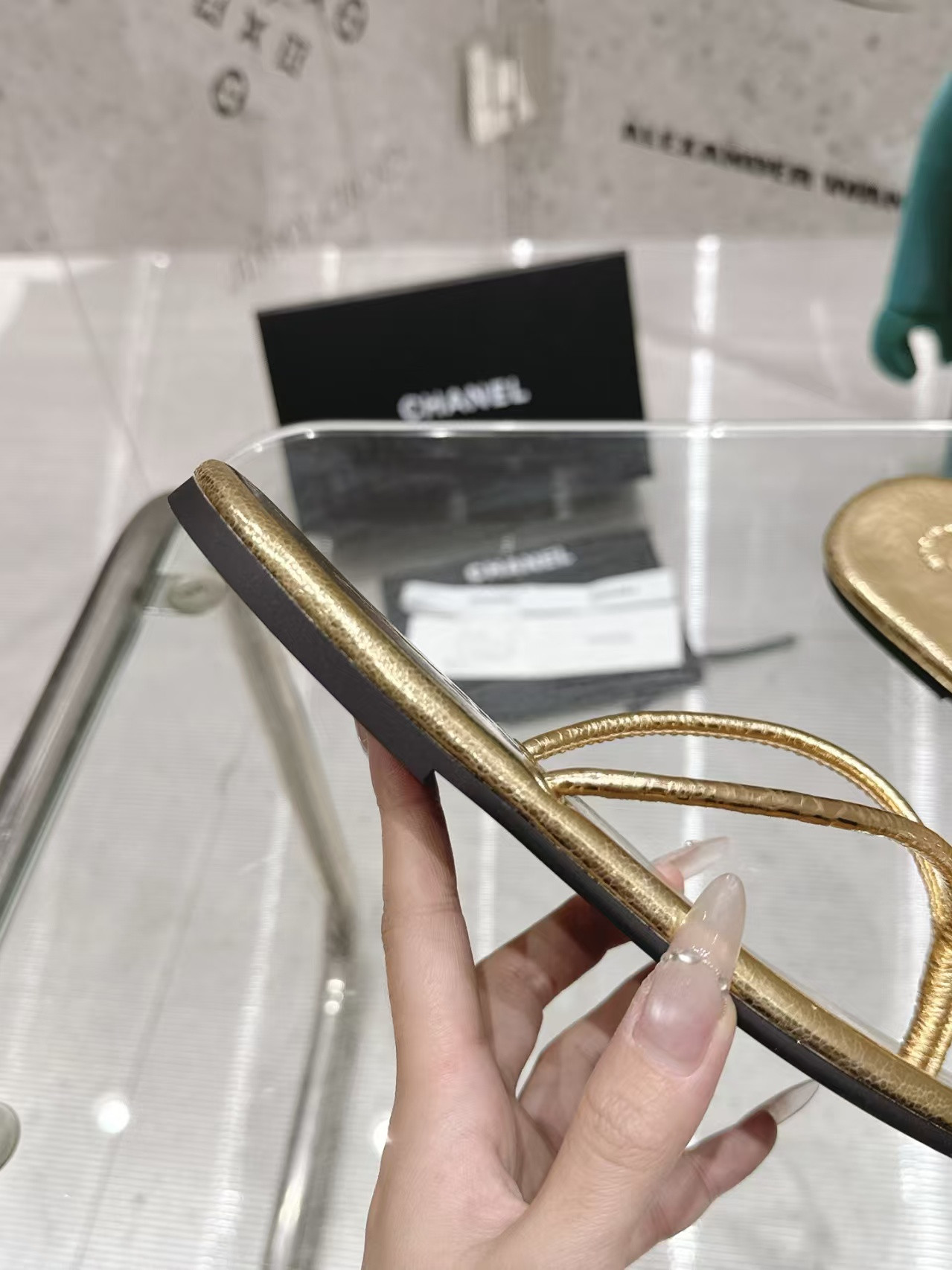 UA Chanel Slides