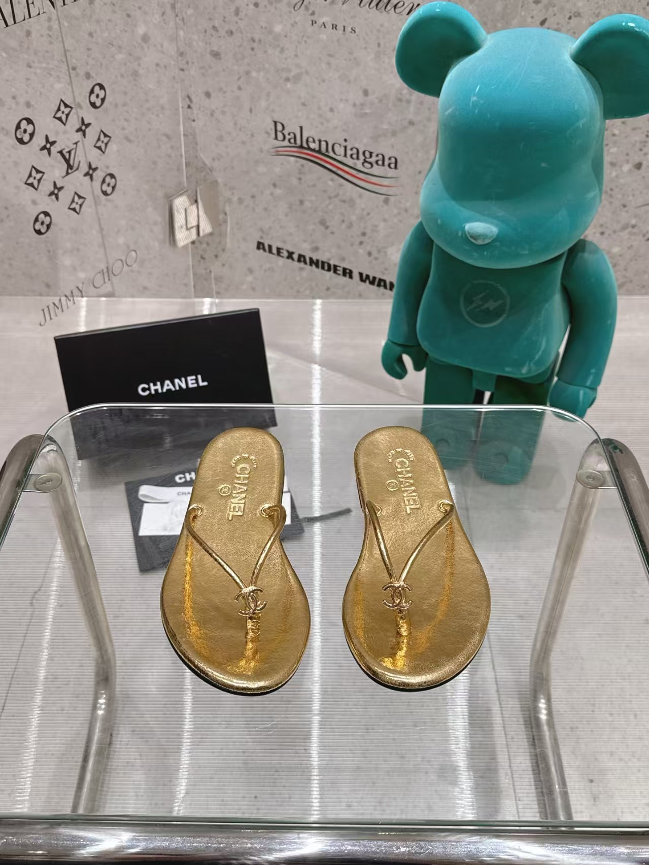 UA Chanel Slides