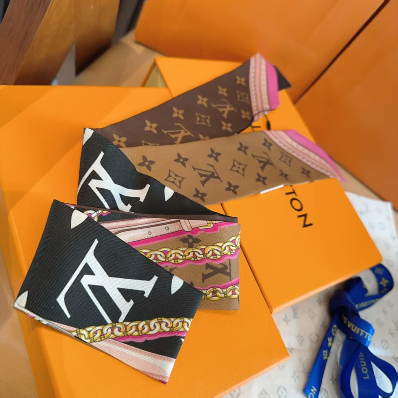 LV Ultimate Monogram BB Bandeau 120x6cm