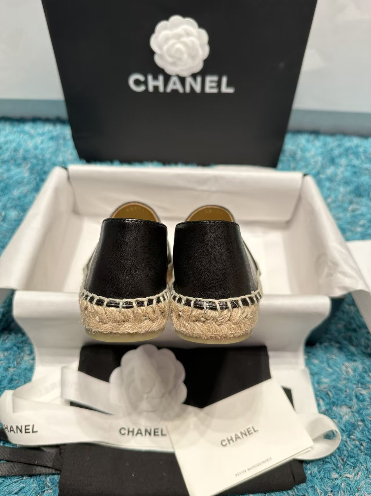 ua Ch**el espadrilles