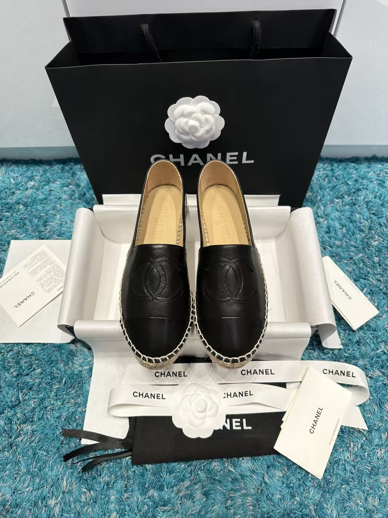 ua Ch**el espadrilles
