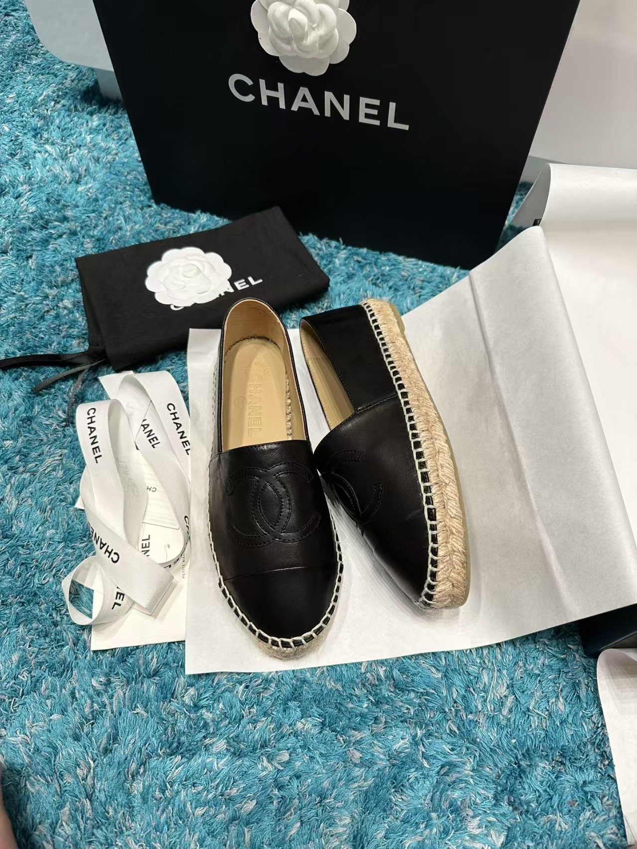 ua Ch**el espadrilles