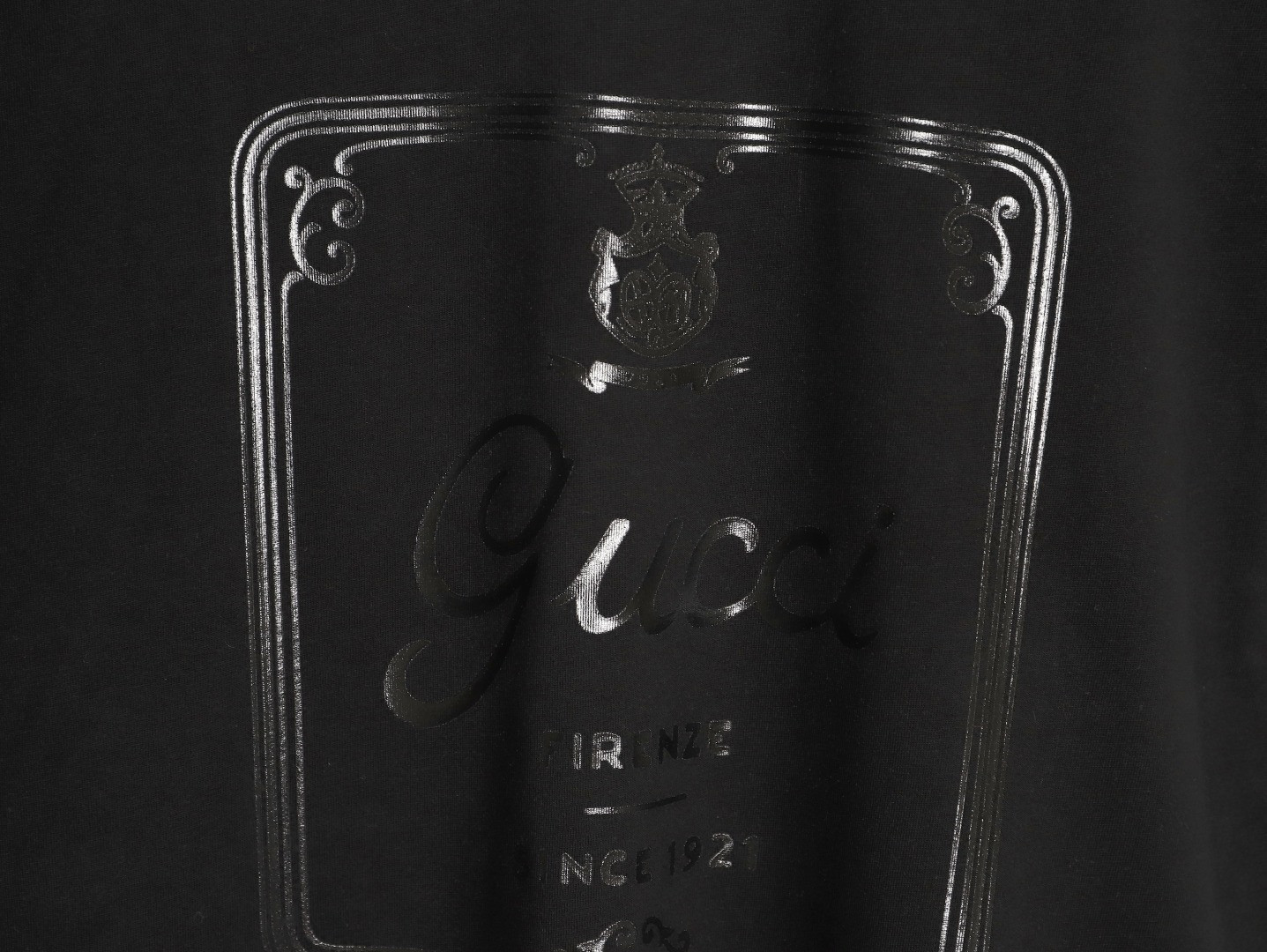 Gvc*1 guc short-sleeved t-shirt