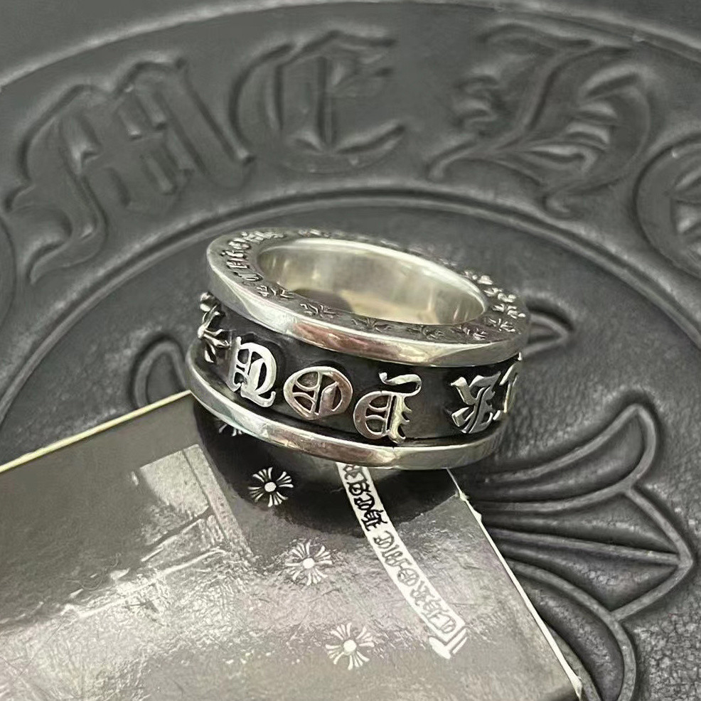 Ch*0me He**ts Ring