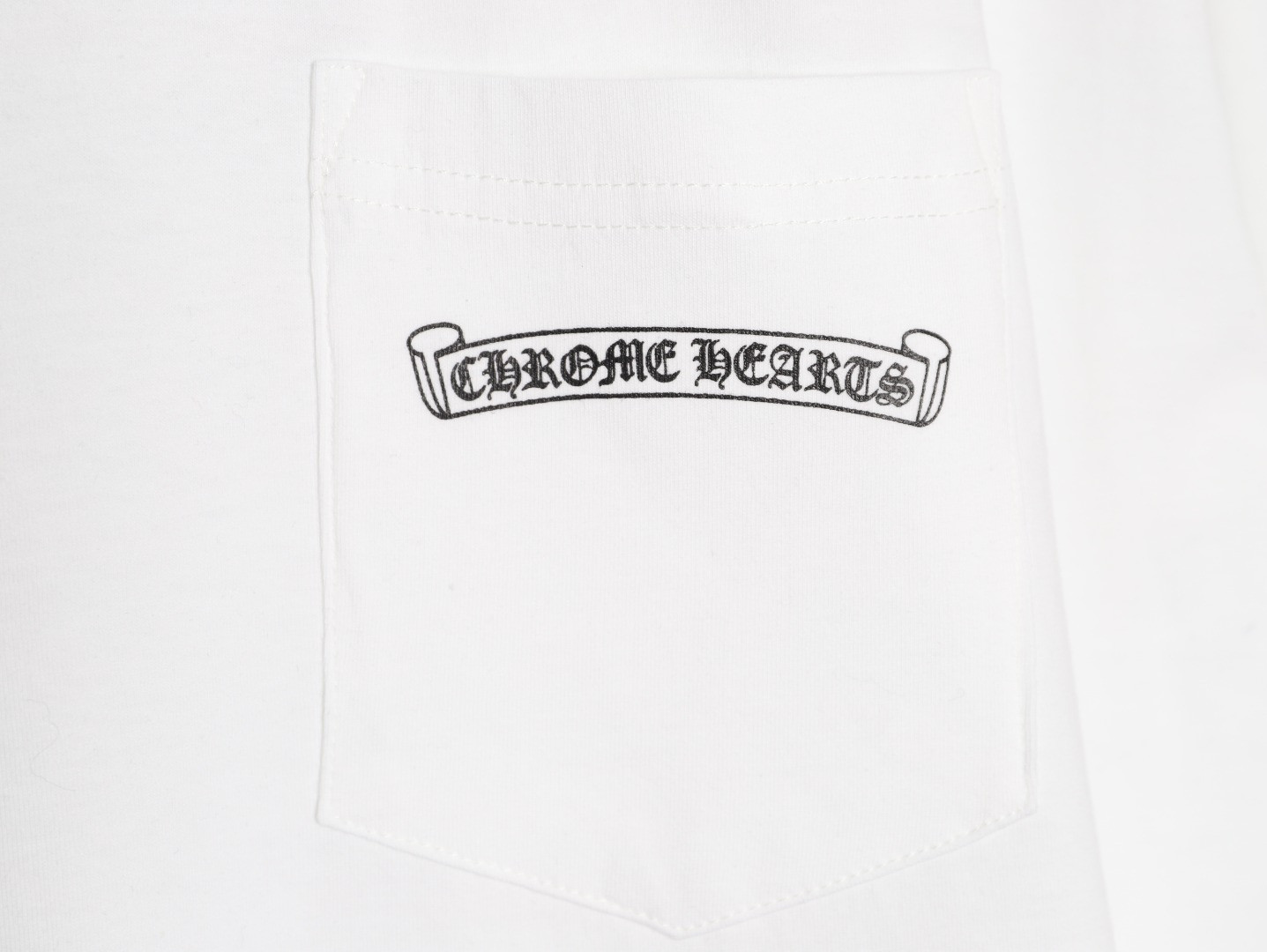 Ch*0me He**ts short-sleeved t-shirt