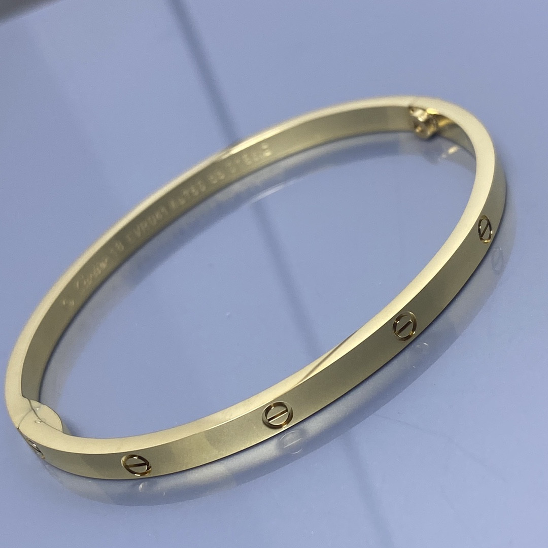 Ca*t1er Narrow version Bracelet