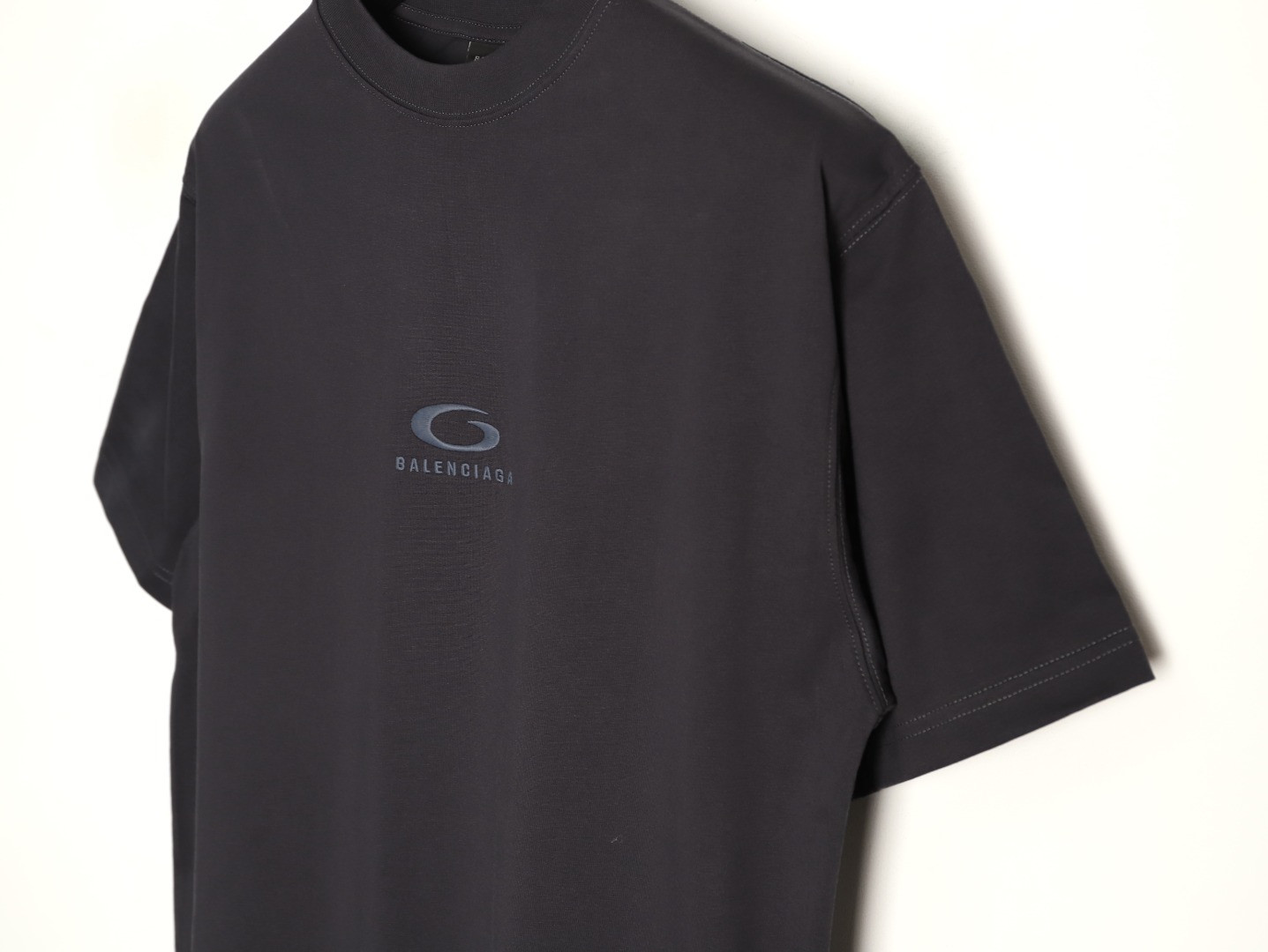 Ba1en*iaga short-sleeved t-shirt