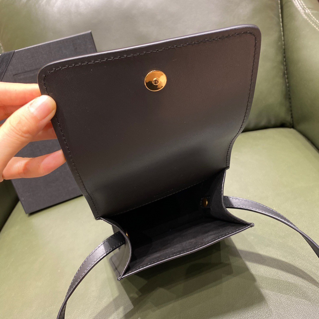 Y51 kaia bag