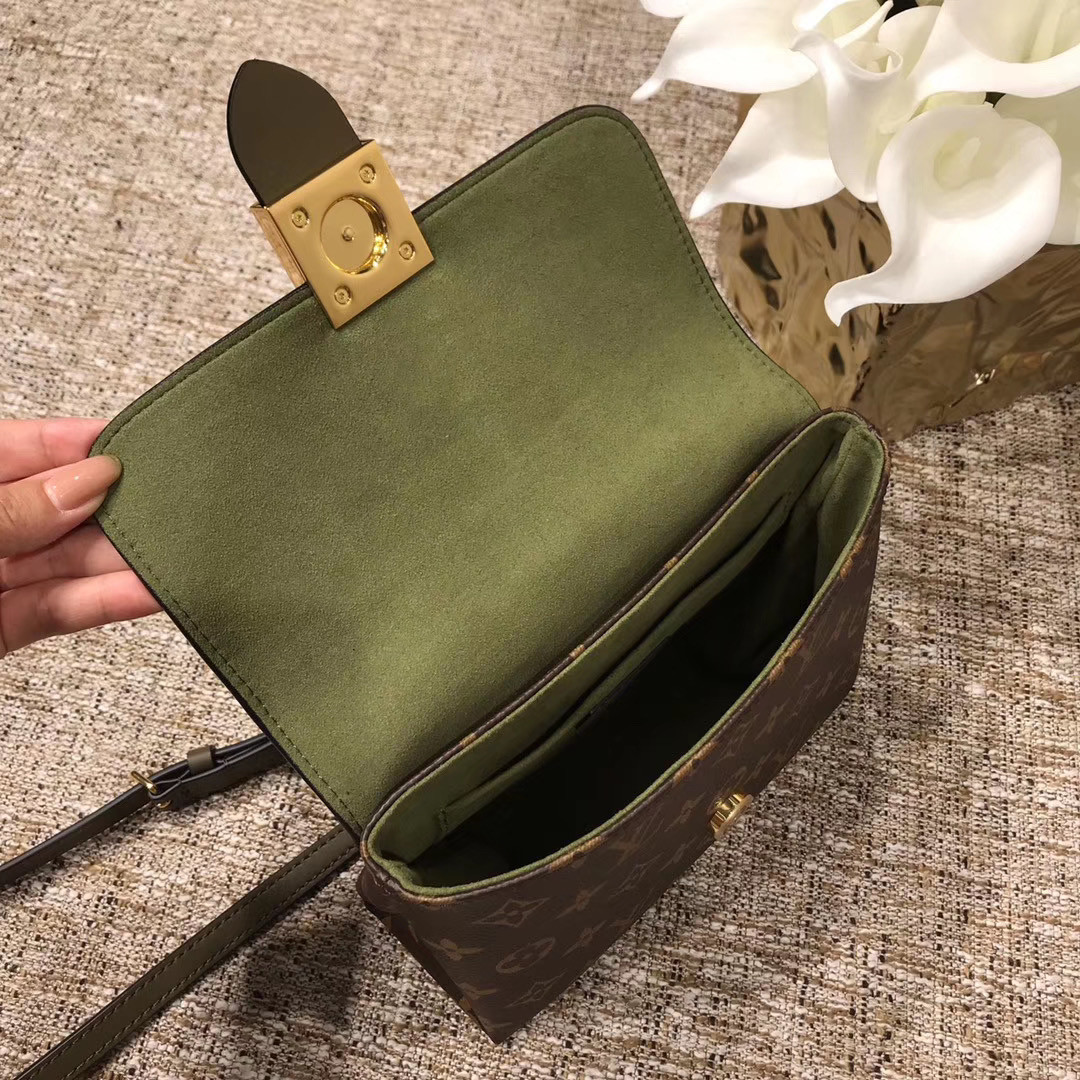LOCKY BB BAG M44797