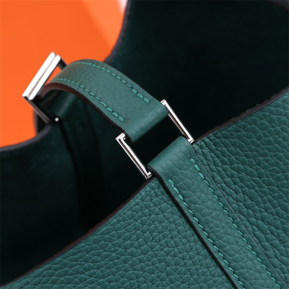 H**me5 Picotin 18cm peacock green without original box