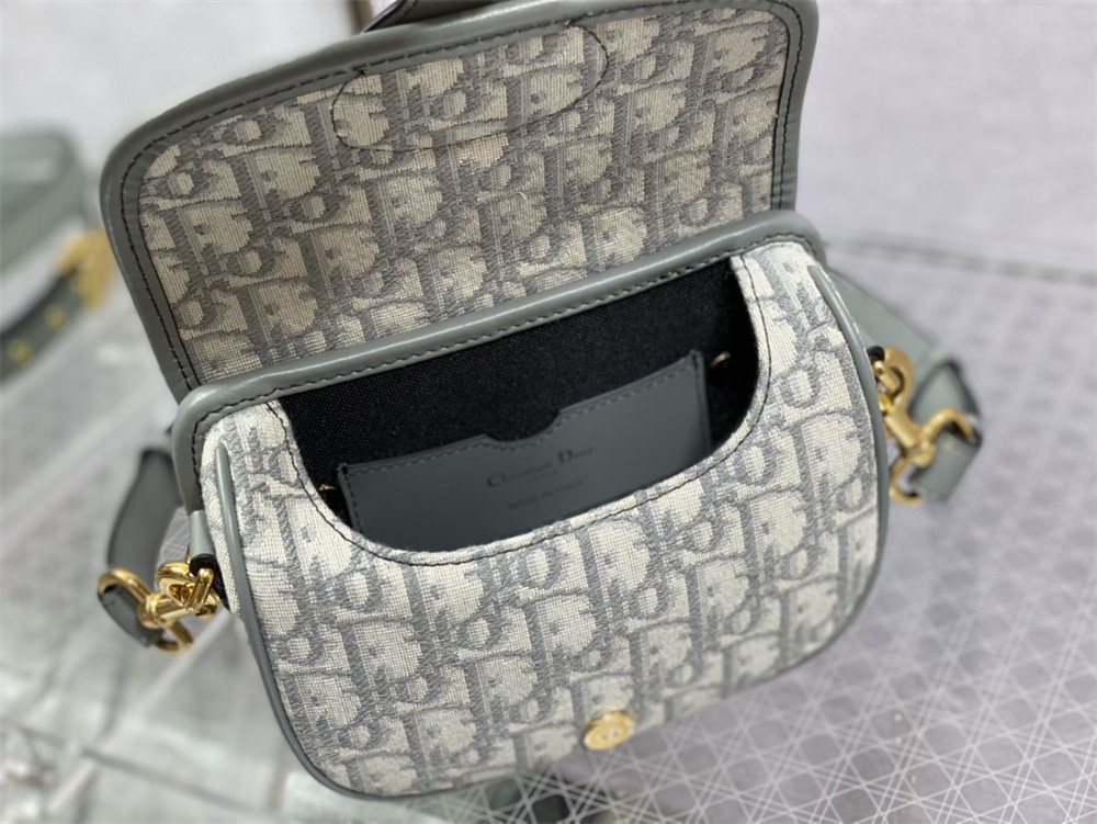 MEDIUM D10r BOBBY BAG White D10r Oblique Jacquard