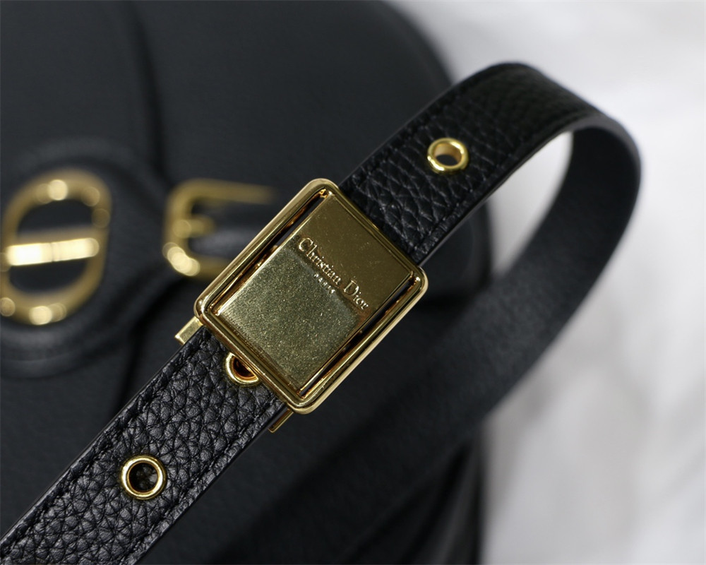 MEDIUM D10r BOBBY BAG Black Grained Calfskin